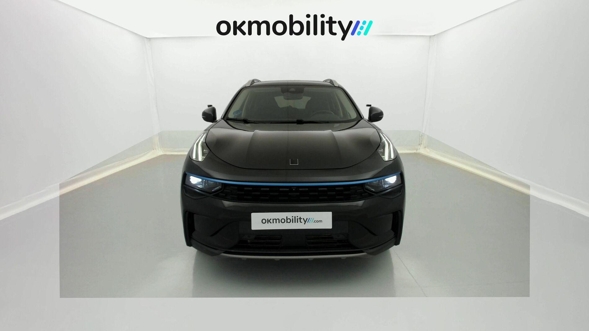 lynk&co 1 nv 1.5 PHEV 261 2022 black 4