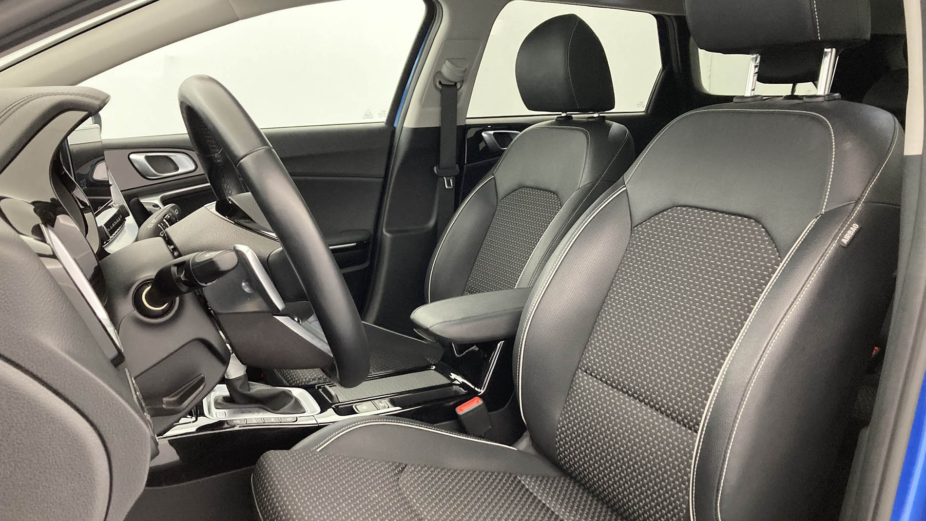 kia ceed tourer emotion 1.6 PHEV 141 2021 blue flame 14