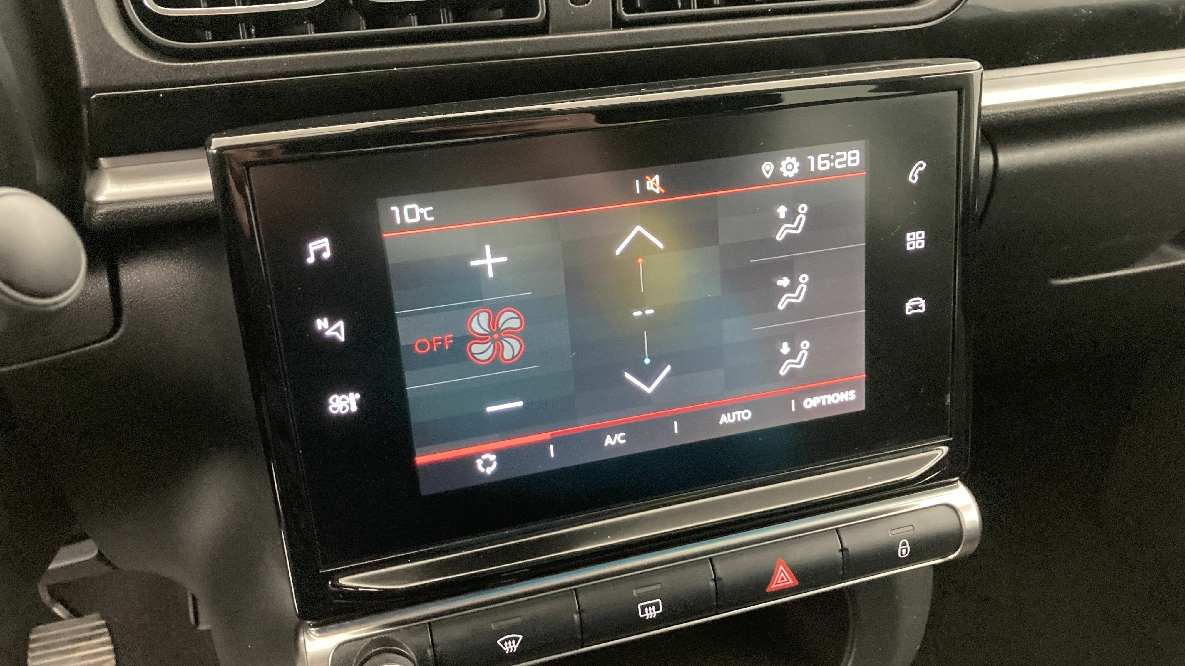 citroen c3 shine 1.2 PURETECH 83 2023 gris acero / negro 15