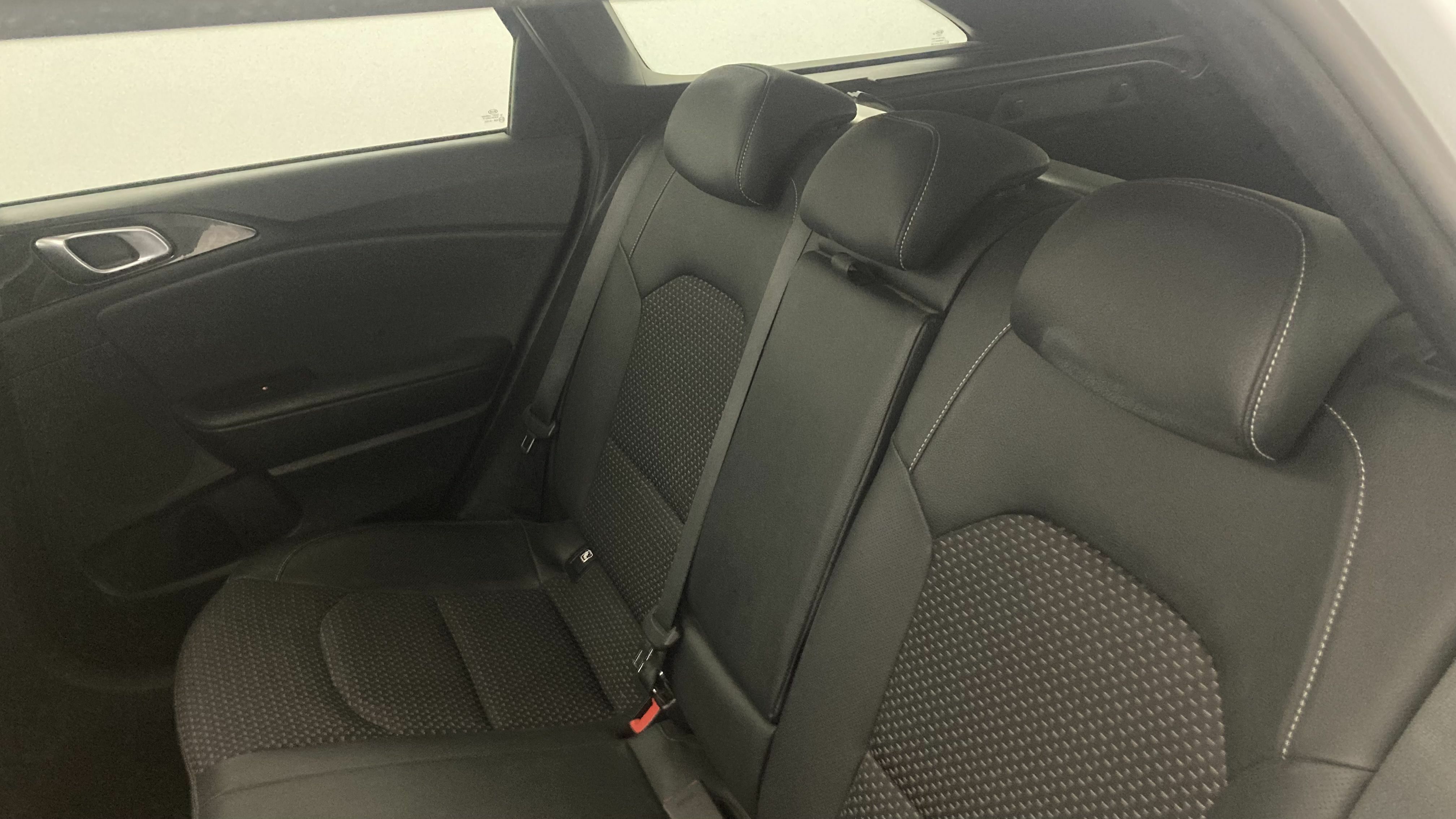 kia ceed tourer emotion 1.6 PHEV 141 2021 cararraweiss 20