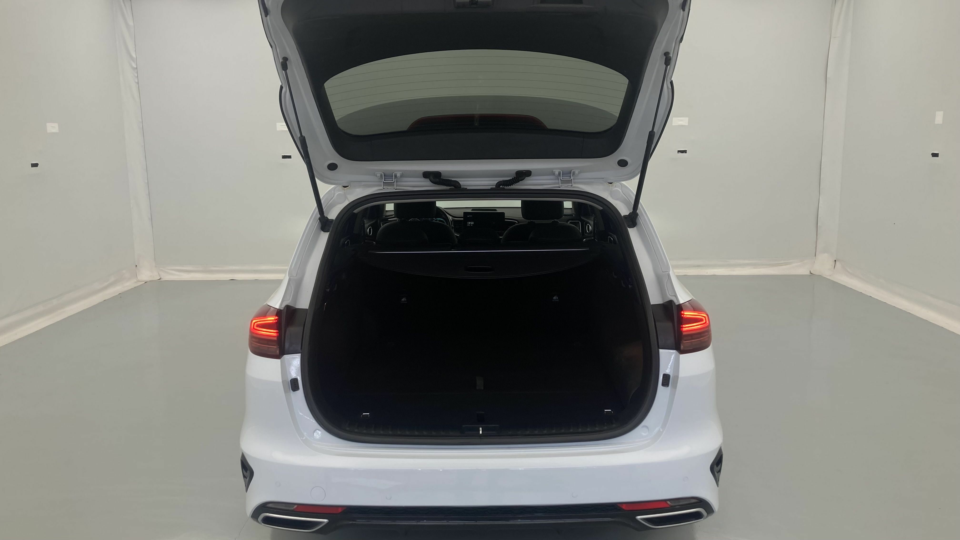 kia ceed tourer emotion 1.6 PHEV 141 2021 cararraweiss 23