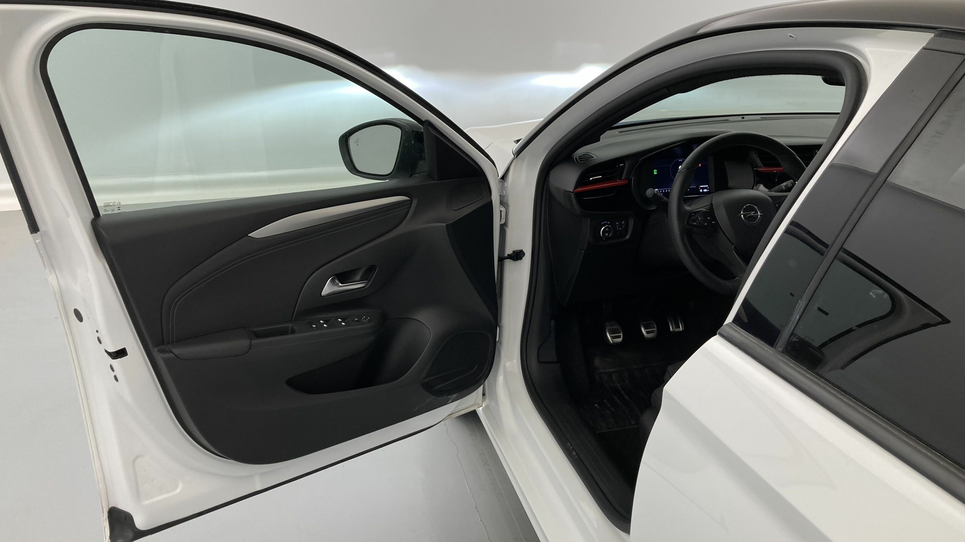 opel corsa gs 1.2T 100 2023 arktis white 13