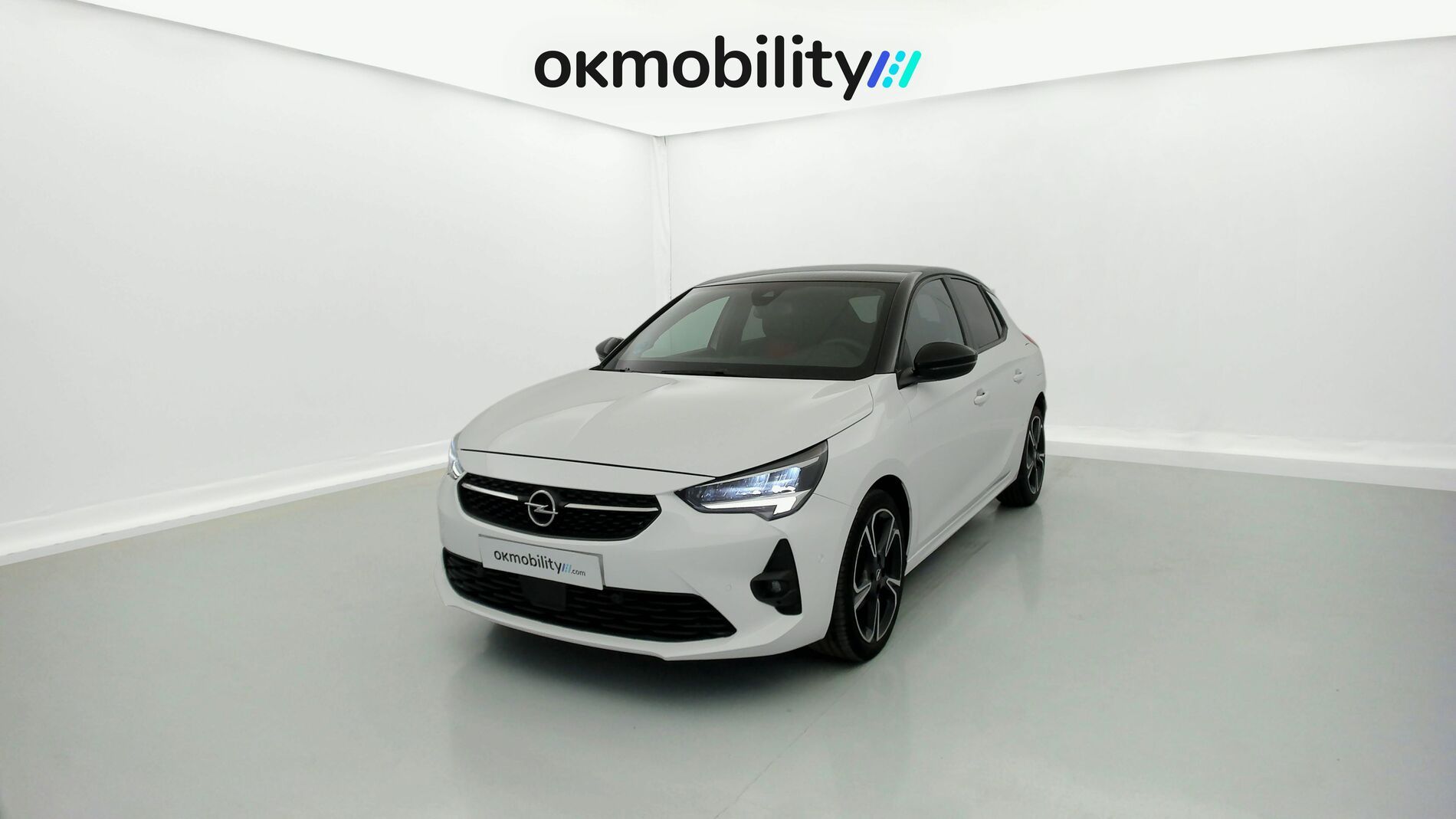 opel corsa gs 1.2T 100 2023 arktis white 1