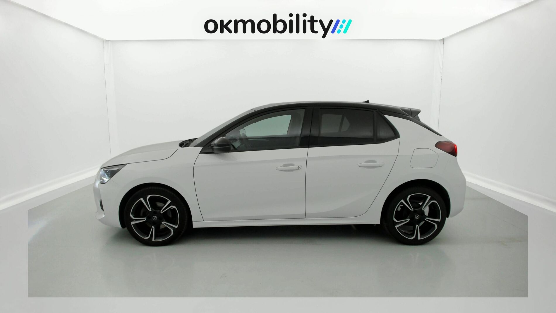 opel corsa gs 1.2T 100 2023 arktis white 7