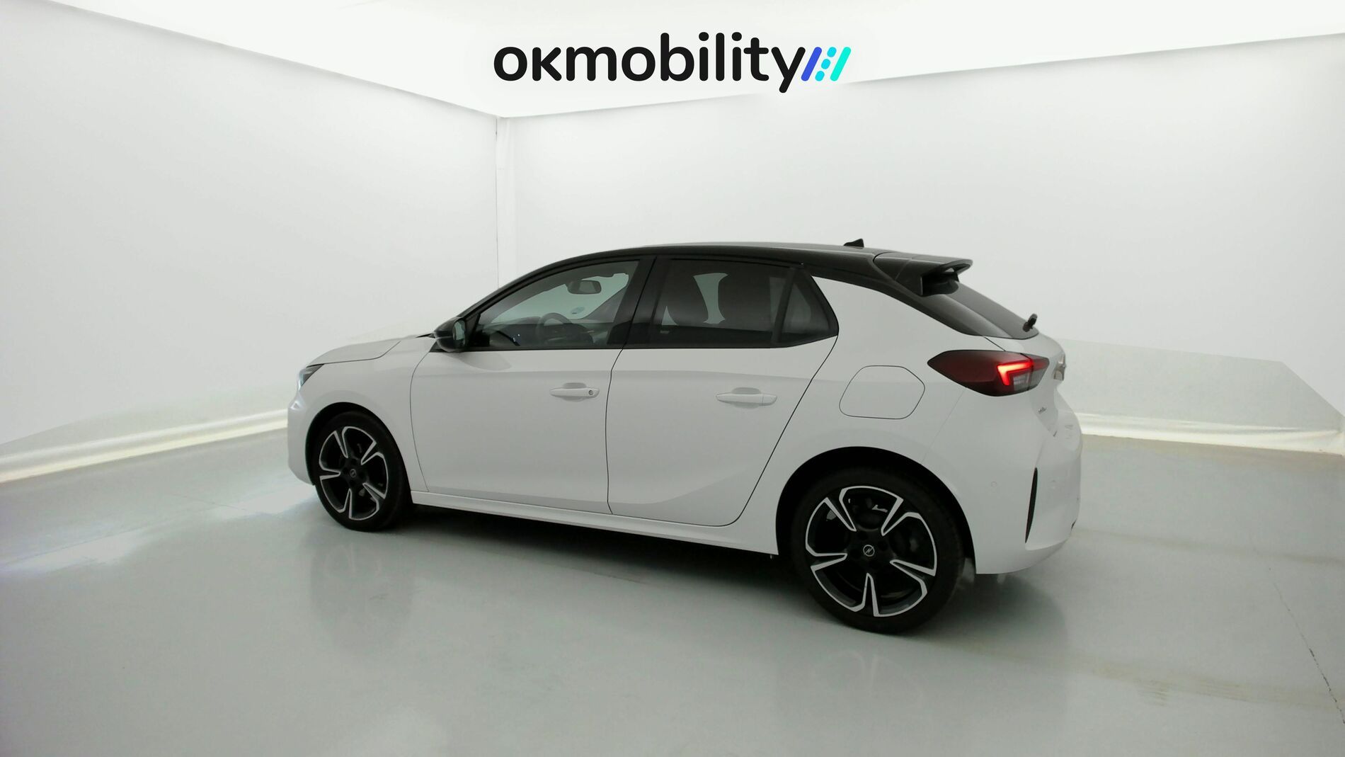 opel corsa gs 1.2T 100 2023 arktis white 8