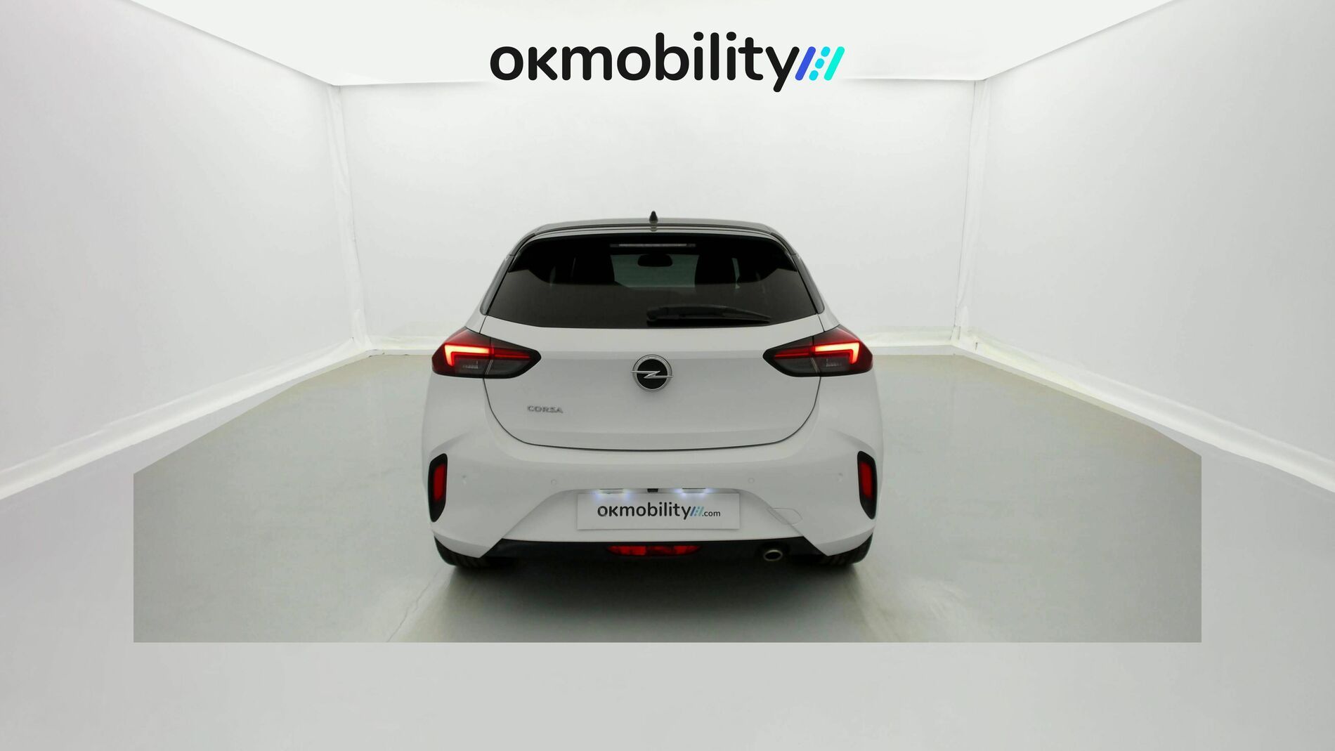 opel corsa gs 1.2T 100 2023 arktis white 10