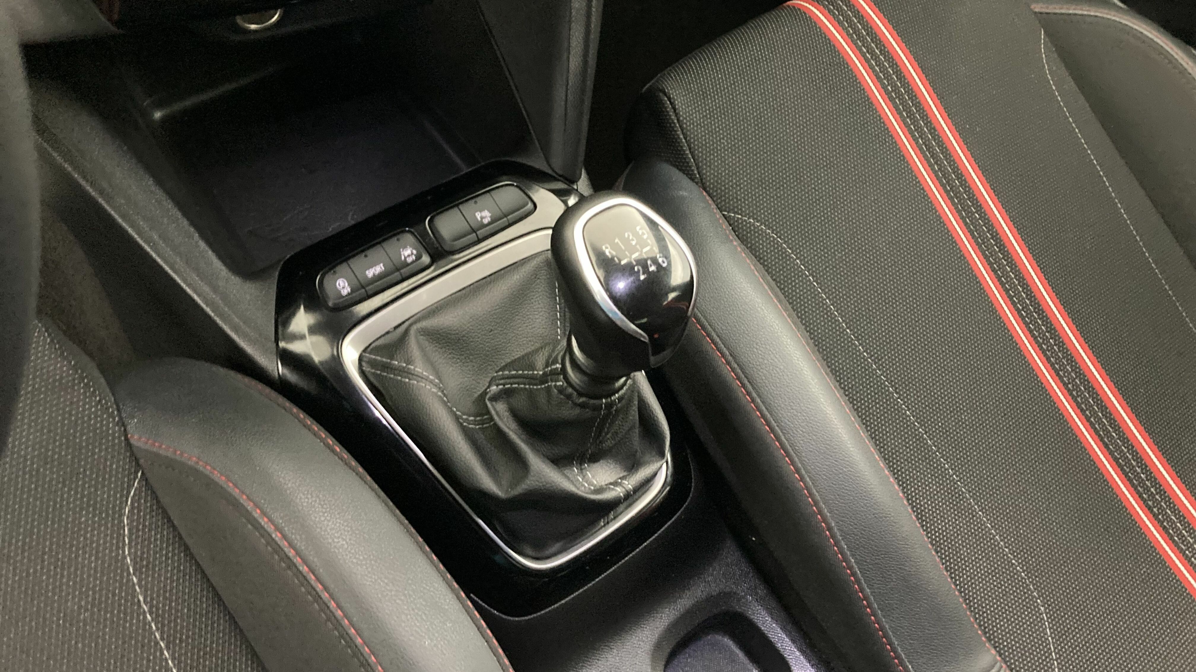 opel corsa gs 1.2T 100 2023 konstrast grey 16