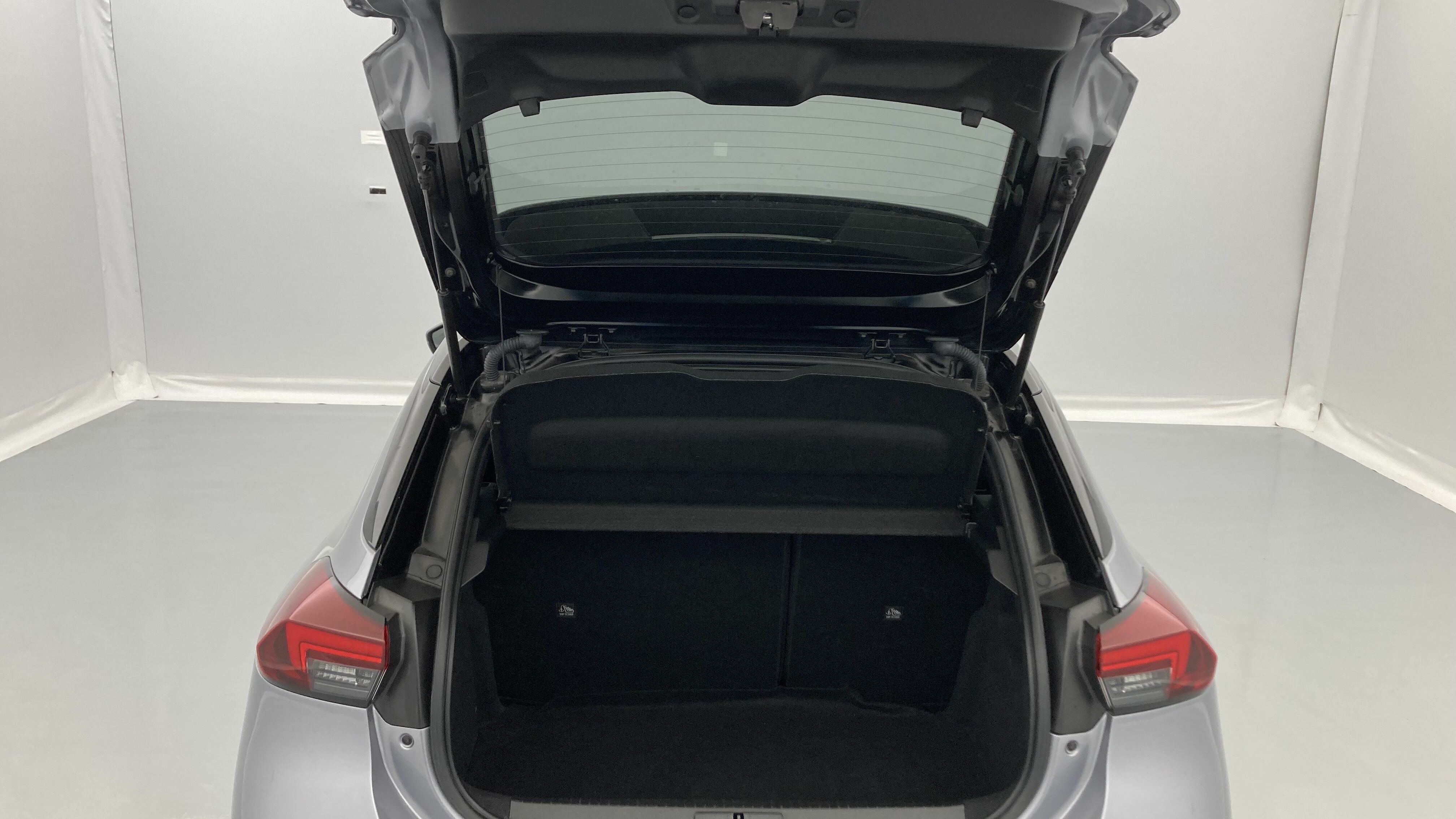 opel corsa gs 1.2T 100 2023 konstrast grey 18