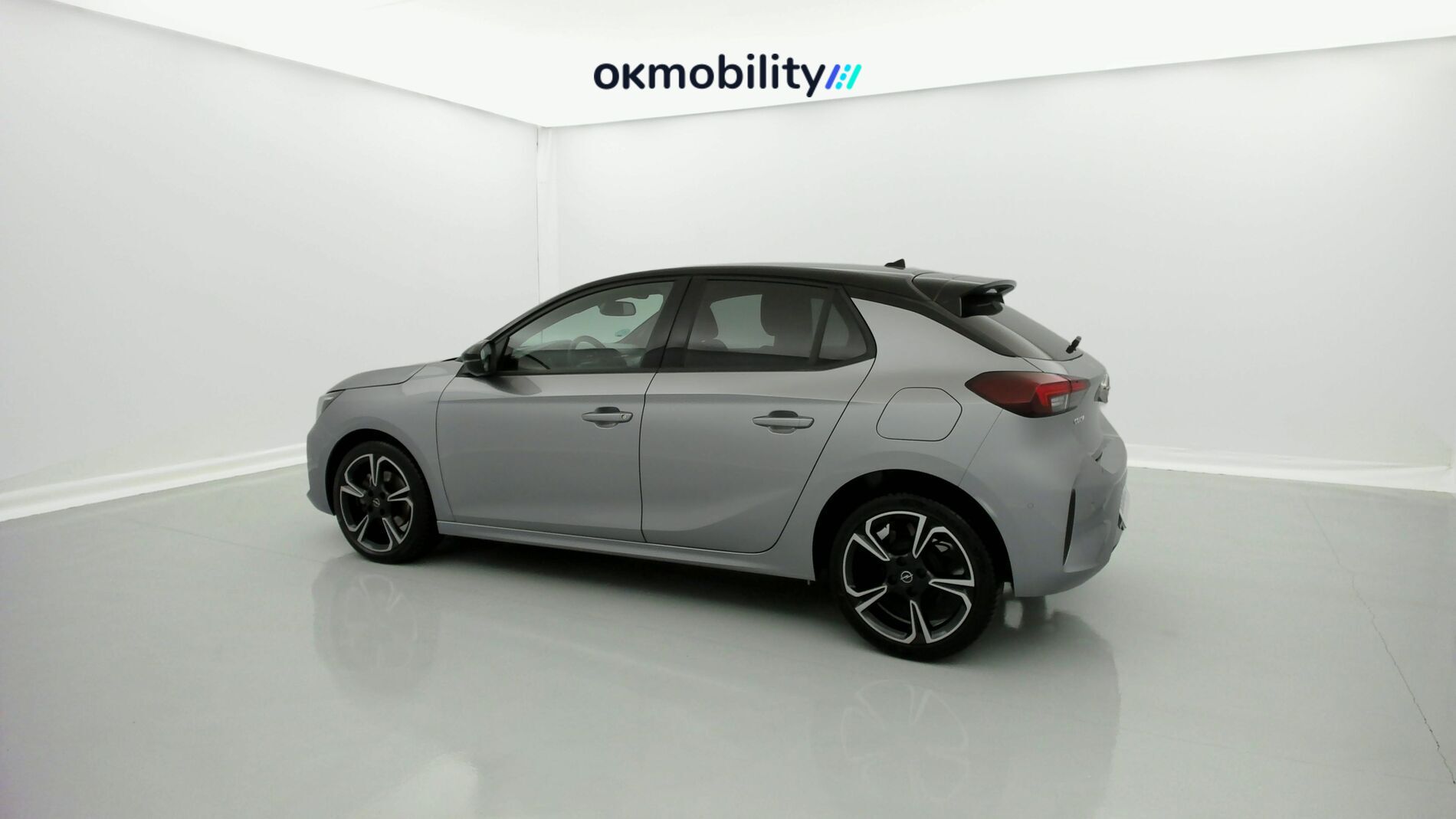 opel corsa gs 1.2T 100 2023 konstrast grey 4