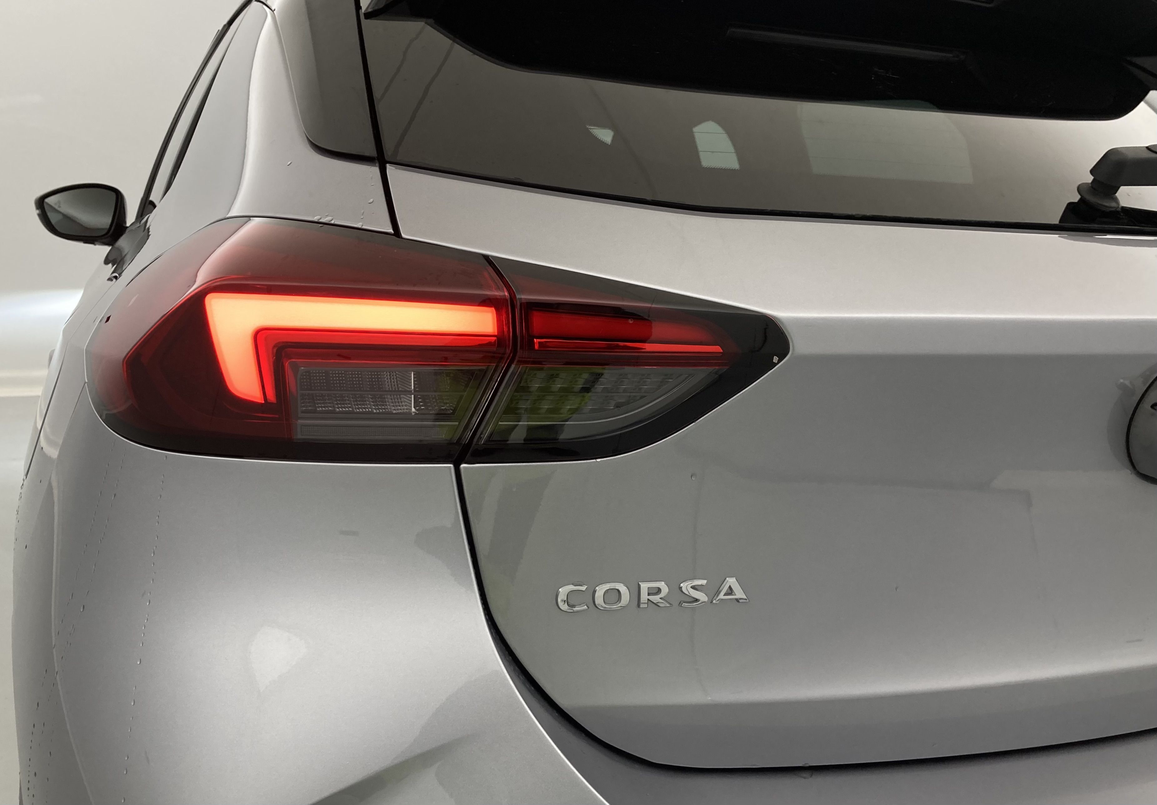 opel corsa gs 1.2T 100 2023 konstrast grey 19