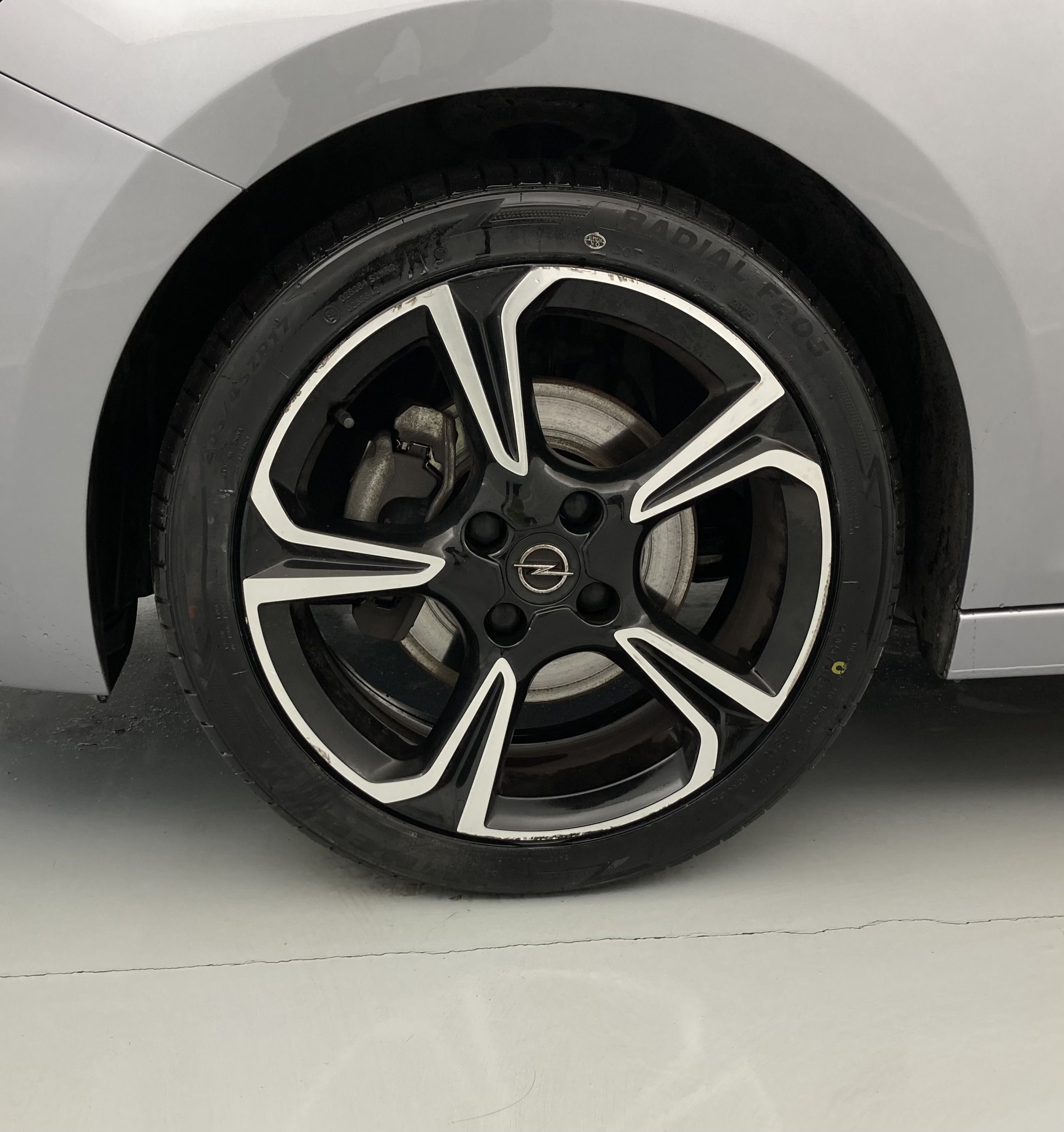 opel corsa gs 1.2T 100 2023 konstrast grey 28