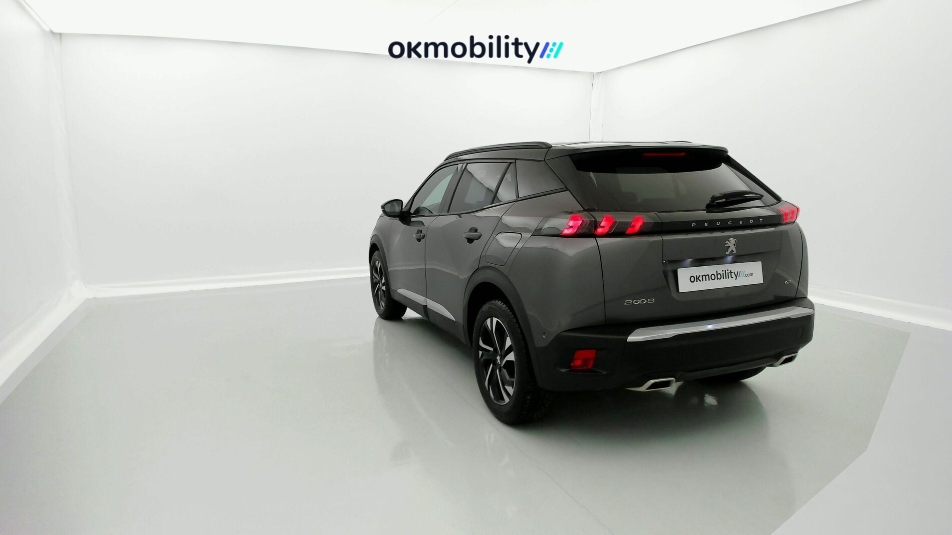 peugeot 2008 gt 1.2 PURETECH 130 2021 gris platinium / black diamond 5