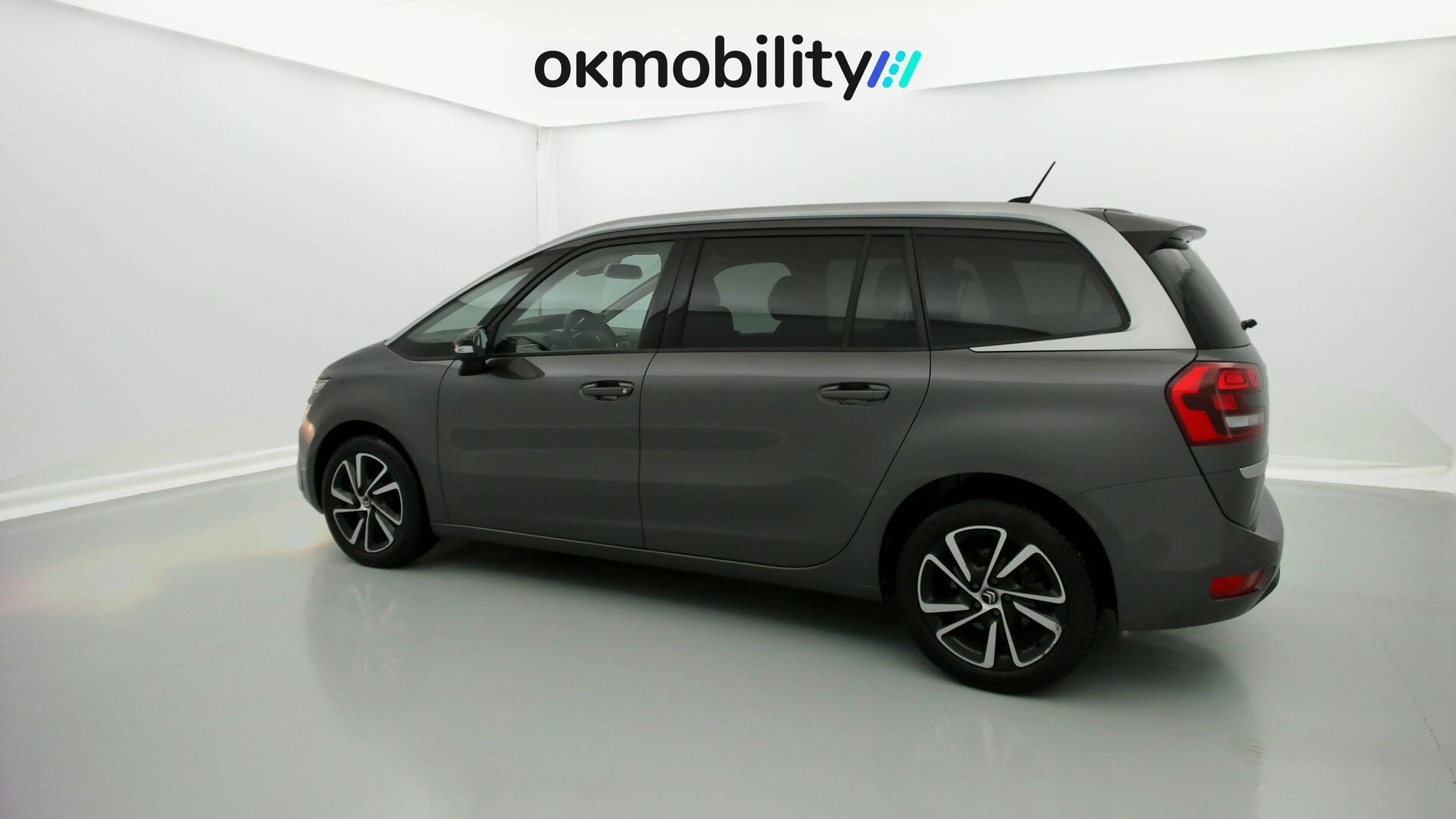 citroen c4 grand spacetourer shine 1.5 BLUEHDI 130 EAT 2021 platinum-grau 8