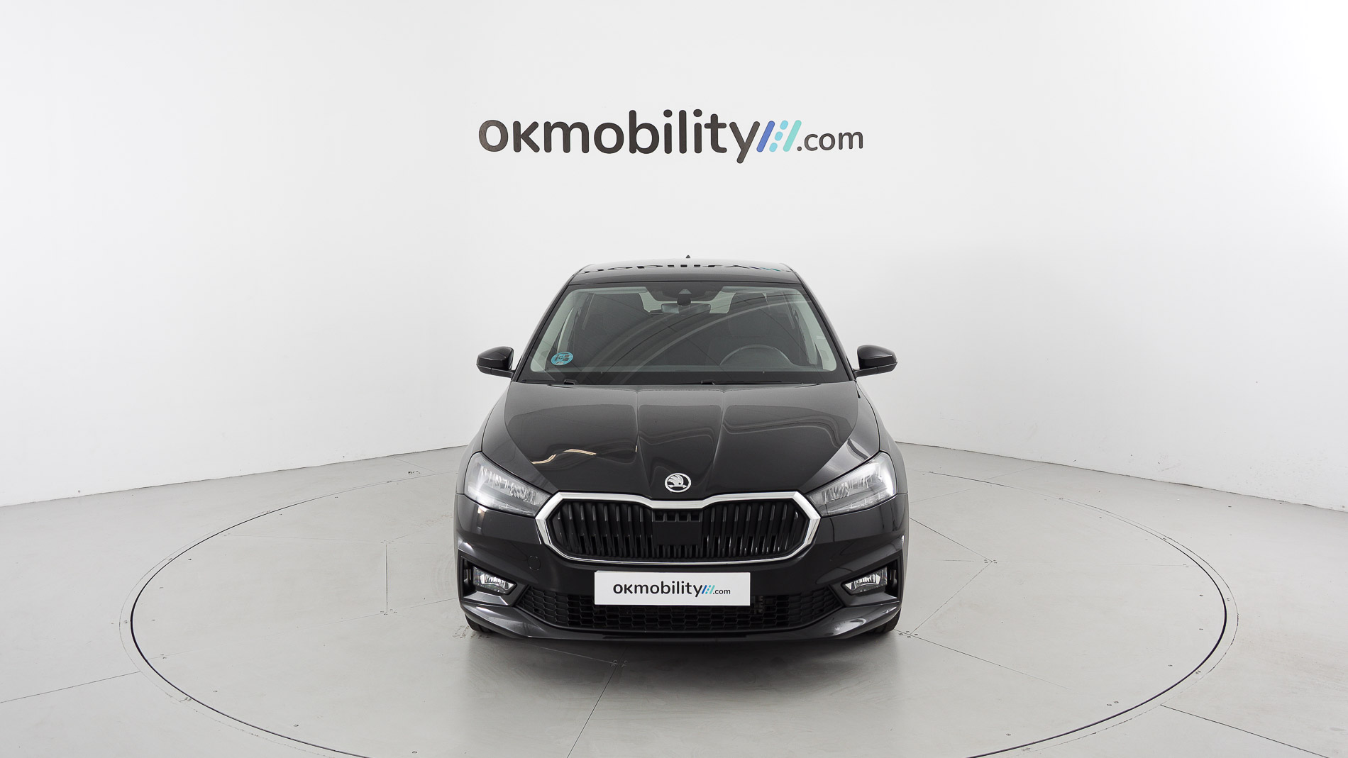 skoda fabia selection 1.0 TSI 95 2024 negro mágico efecto perla 1