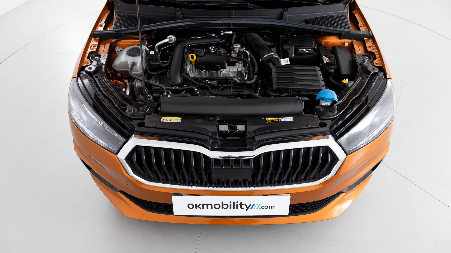 skoda fabia selection 1.0 TSI 95 2024 naranja phoenix 34