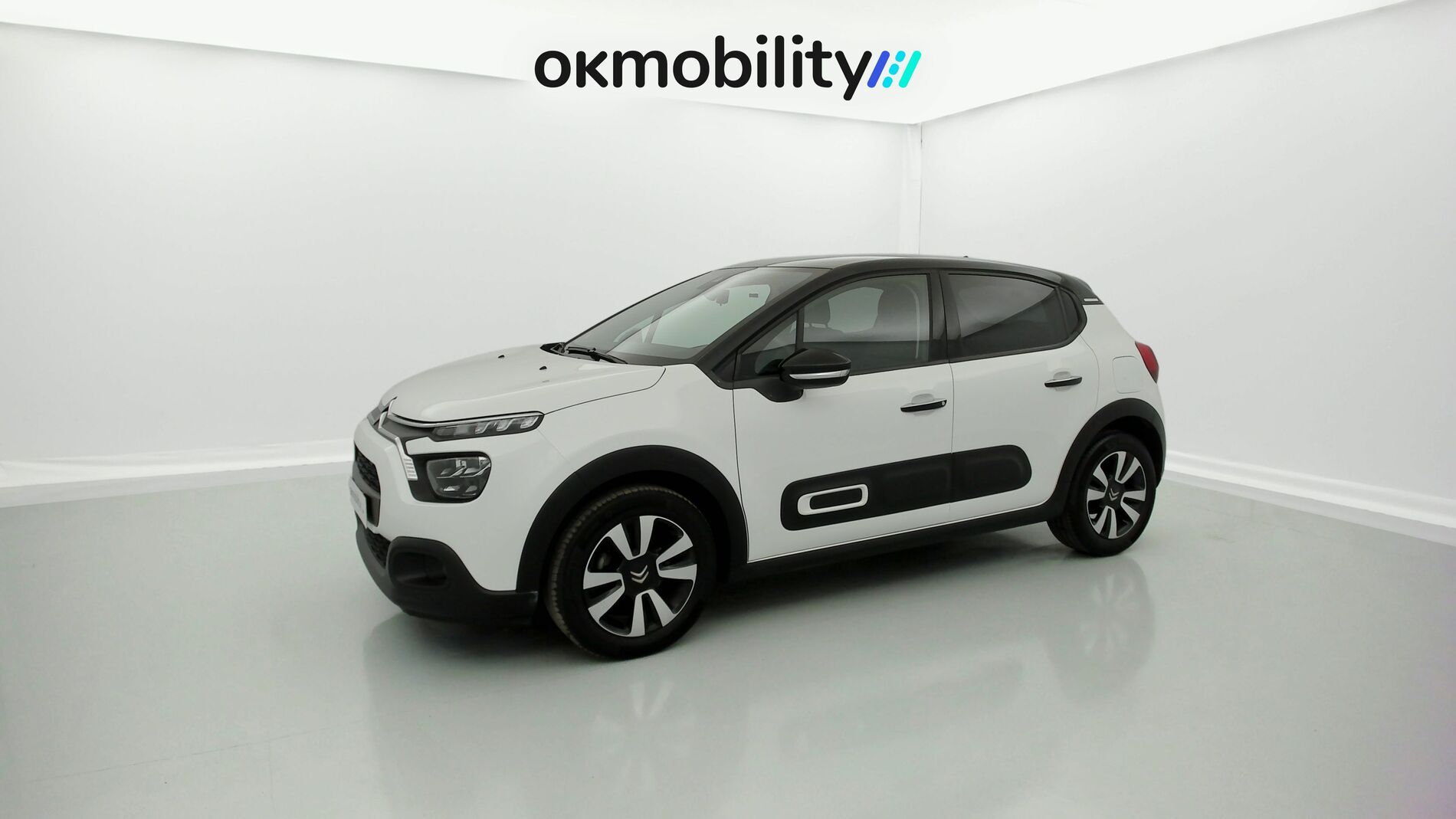 citroen c3 shine 1.2 PURETECH 83 2023 blanco banquise / negro 5