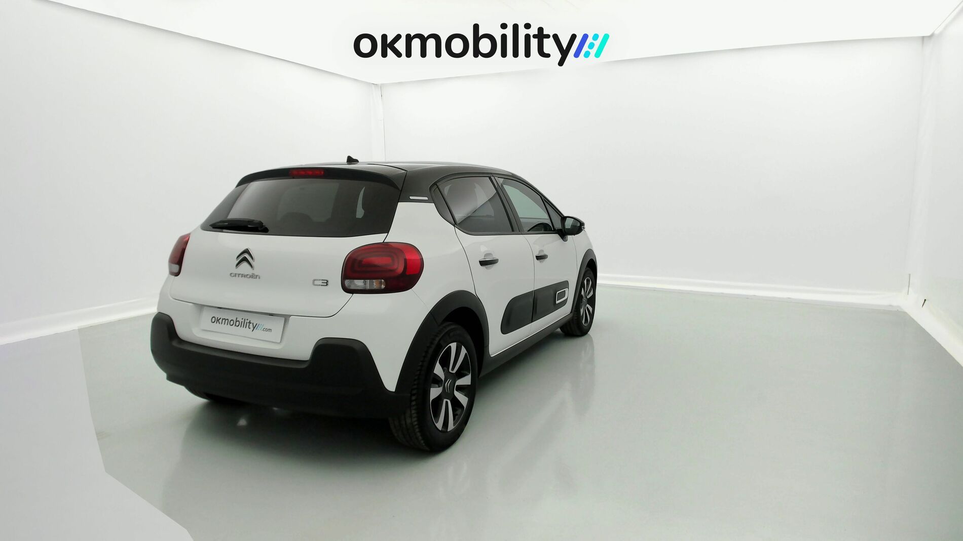 citroen c3 shine 1.2 PURETECH 83 2023 blanco banquise / negro 11