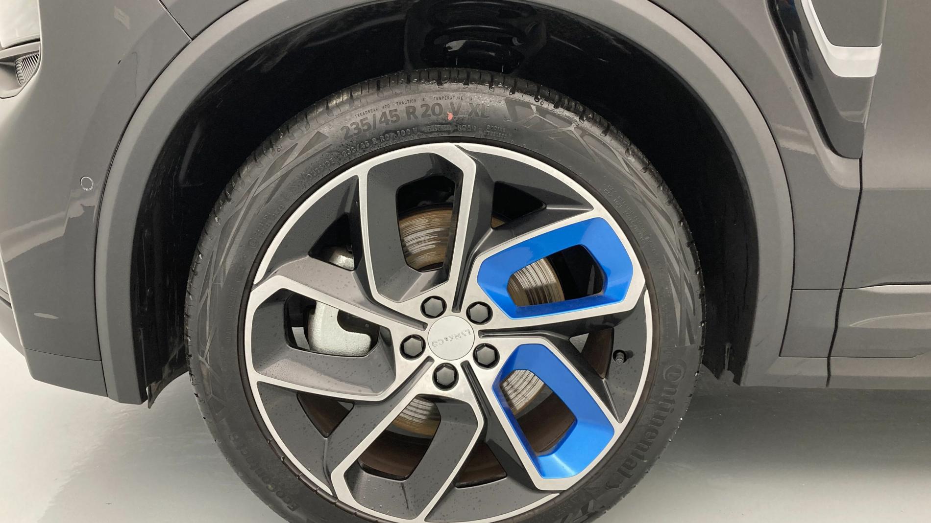 lynk&co 1 nv 1.5 PHEV 261 2022 black 25