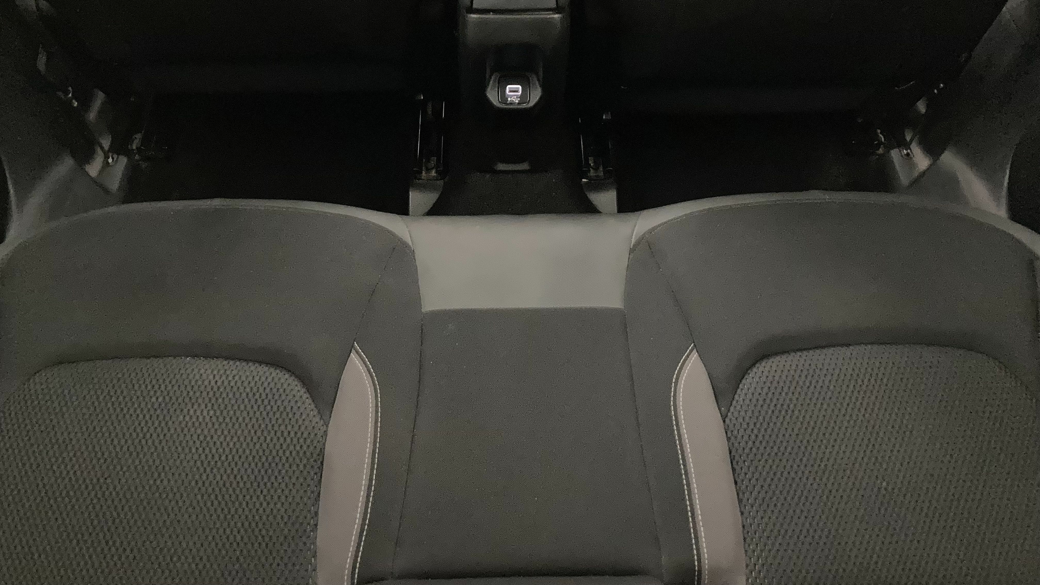 jeep renegade limited 1.5 TURBO 130 DCT 2023 gris grafito 22