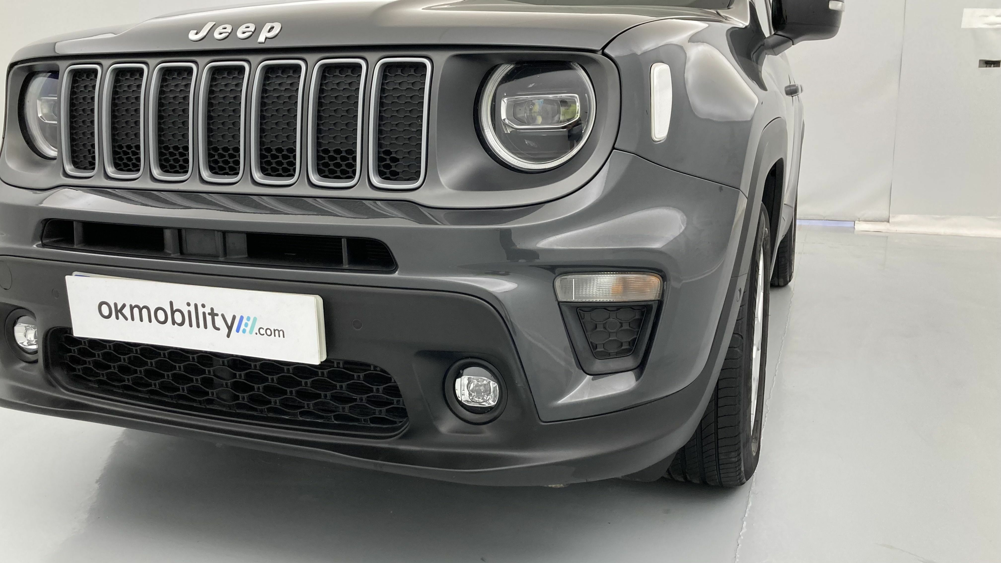 jeep renegade limited 1.5 TURBO 130 DCT 2023 gris grafito 29