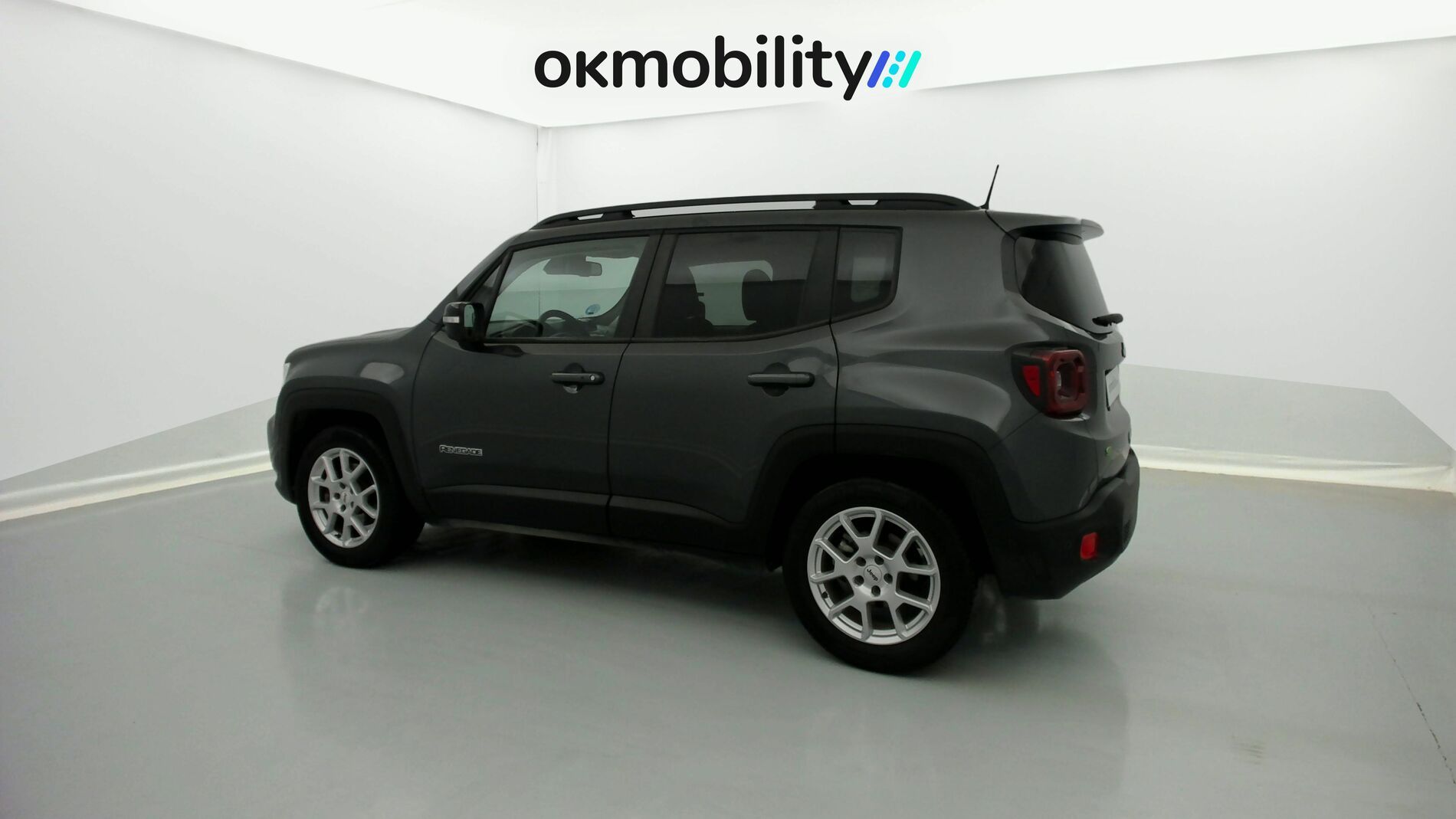 jeep renegade limited 1.5 TURBO 130 DCT 2023 gris grafito 8