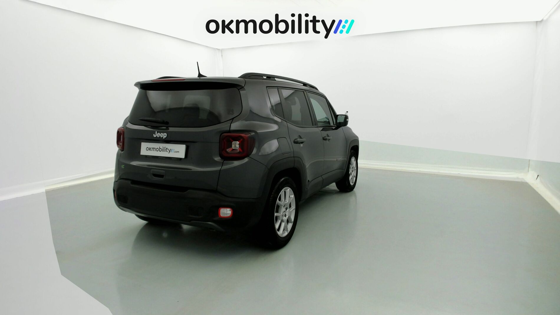 jeep renegade limited 1.5 TURBO 130 DCT 2023 gris grafito 11