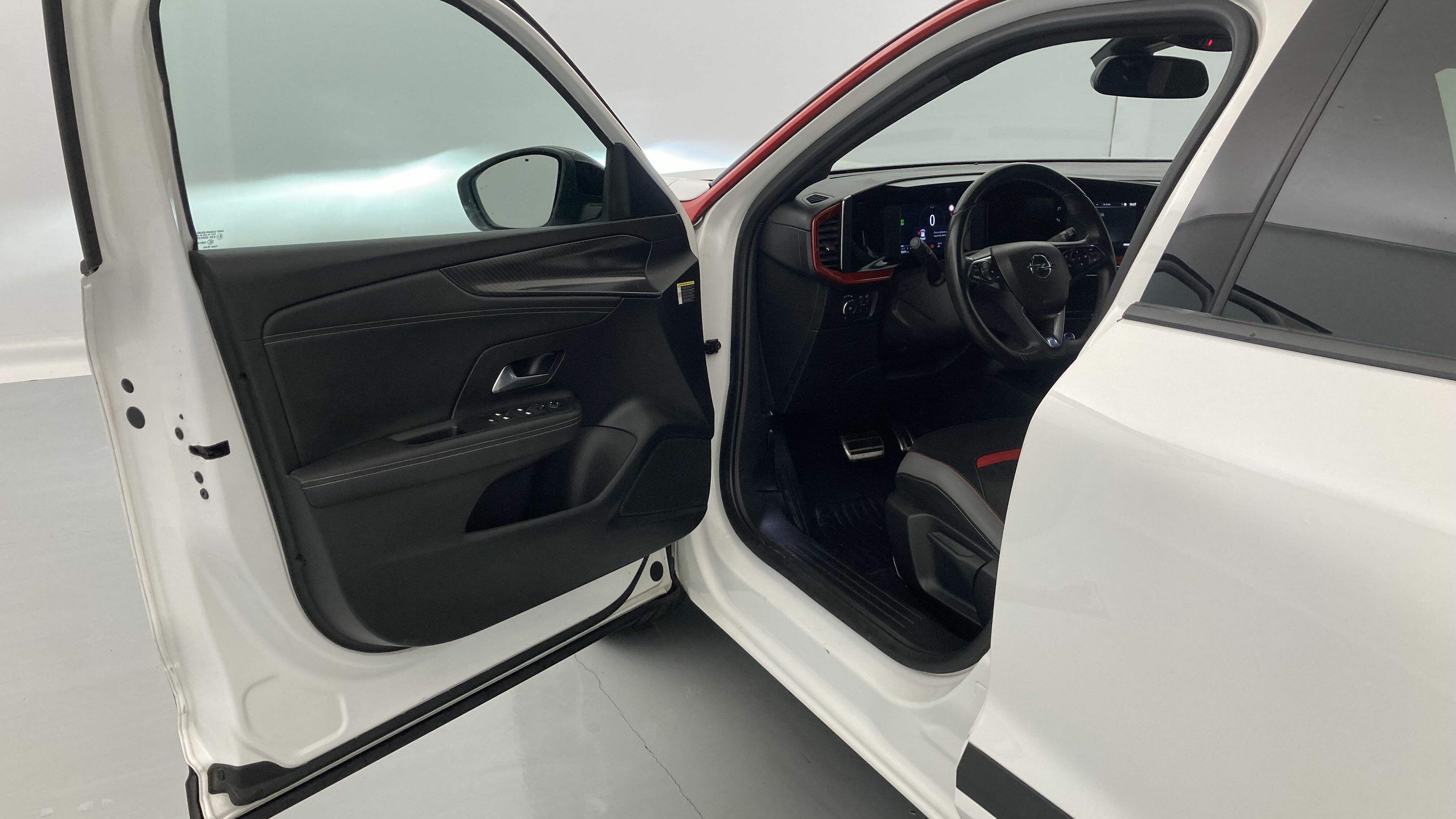 opel mokka gs 1.2T 130 AT 2023 artkis white 12