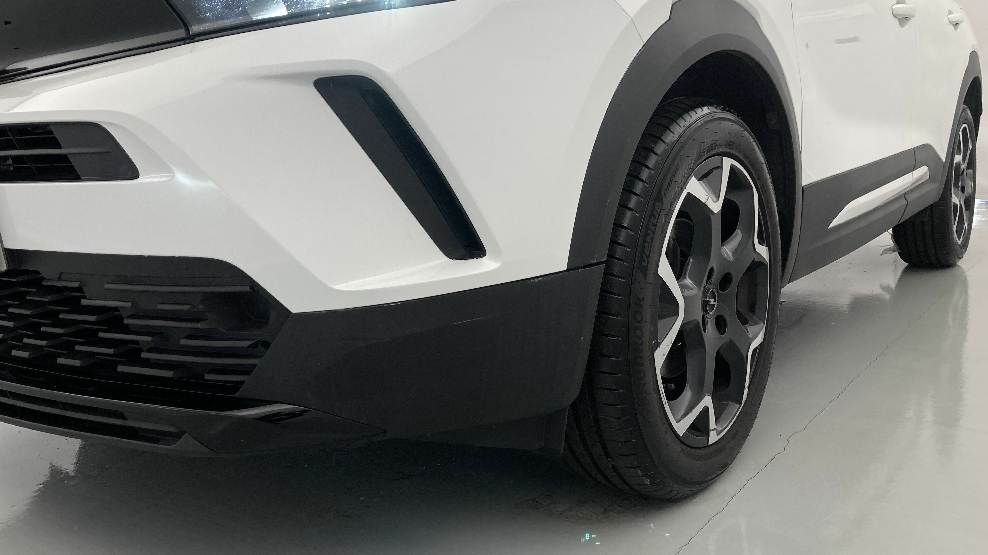 opel mokka gs 1.2T 130 AT 2023 artkis white 25