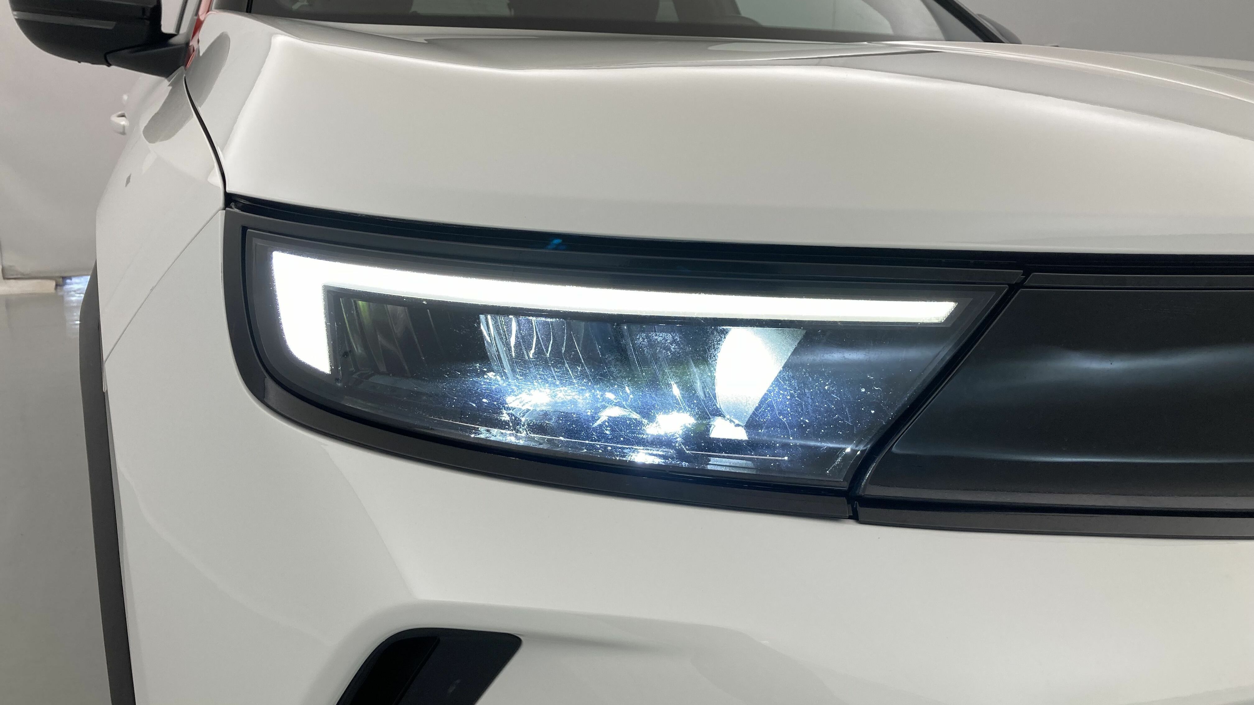 opel mokka gs 1.2T 130 AT 2023 artkis white 28