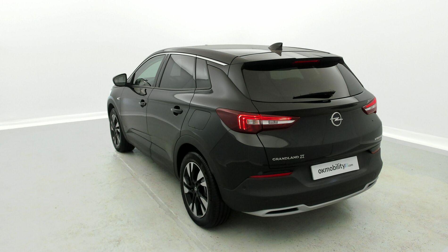 opel grandland x ultimate 1.6 PHEV 300 AT 2021 negro krakatoa 3