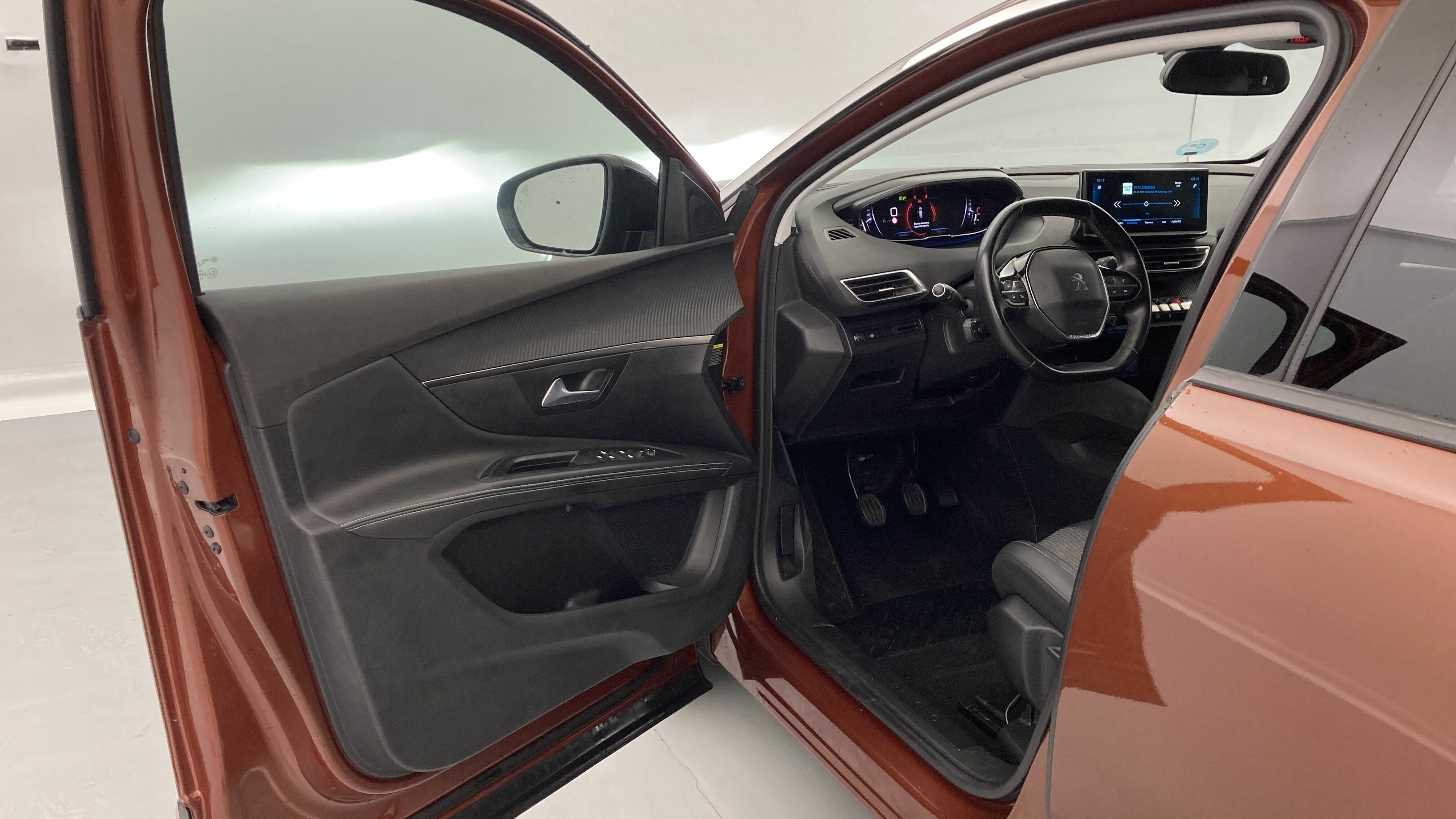 peugeot 5008 allure 1.2 PURETECH 130 2022 marron 14