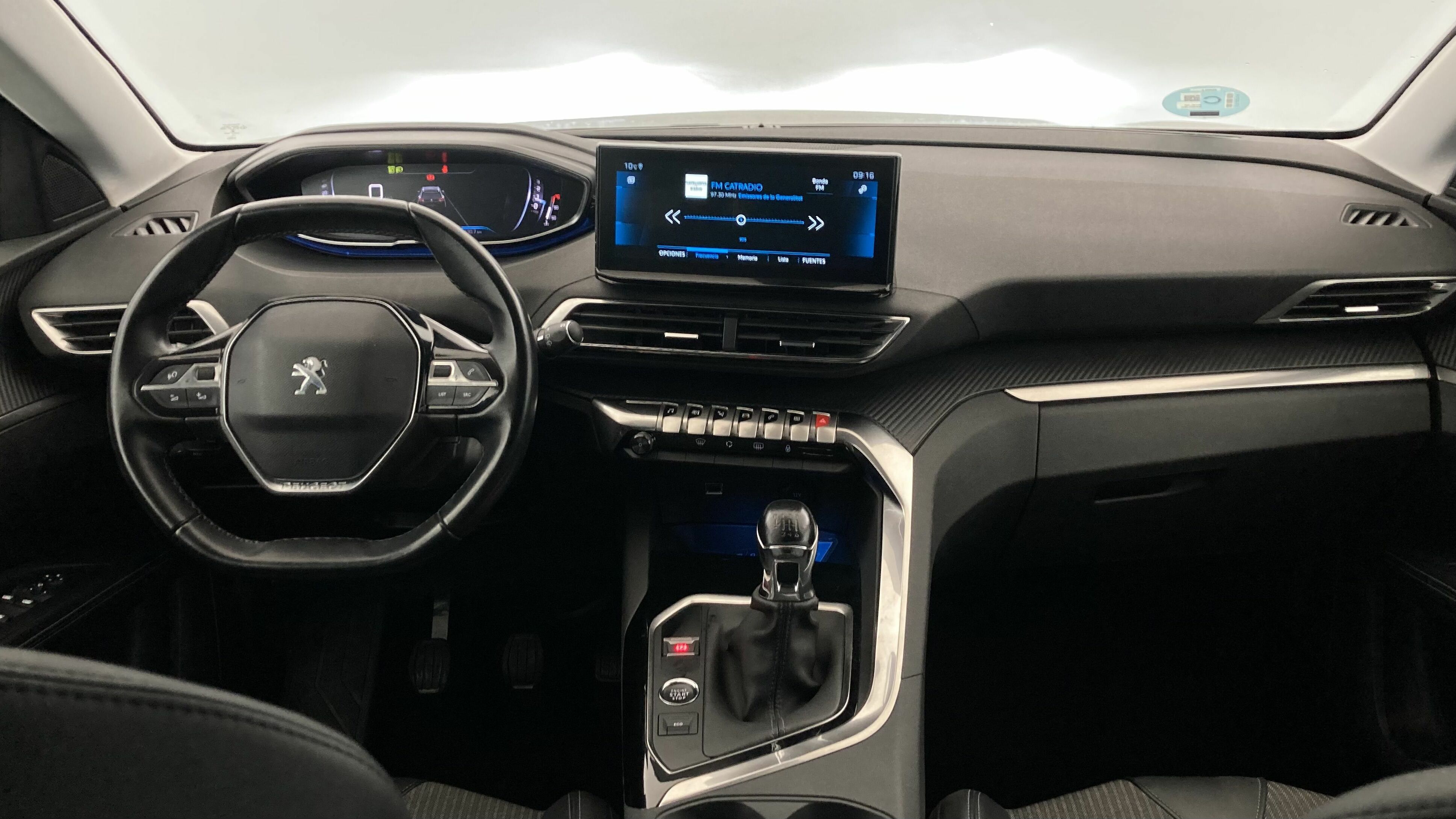 peugeot 5008 allure 1.2 PURETECH 130 2022 marron 17