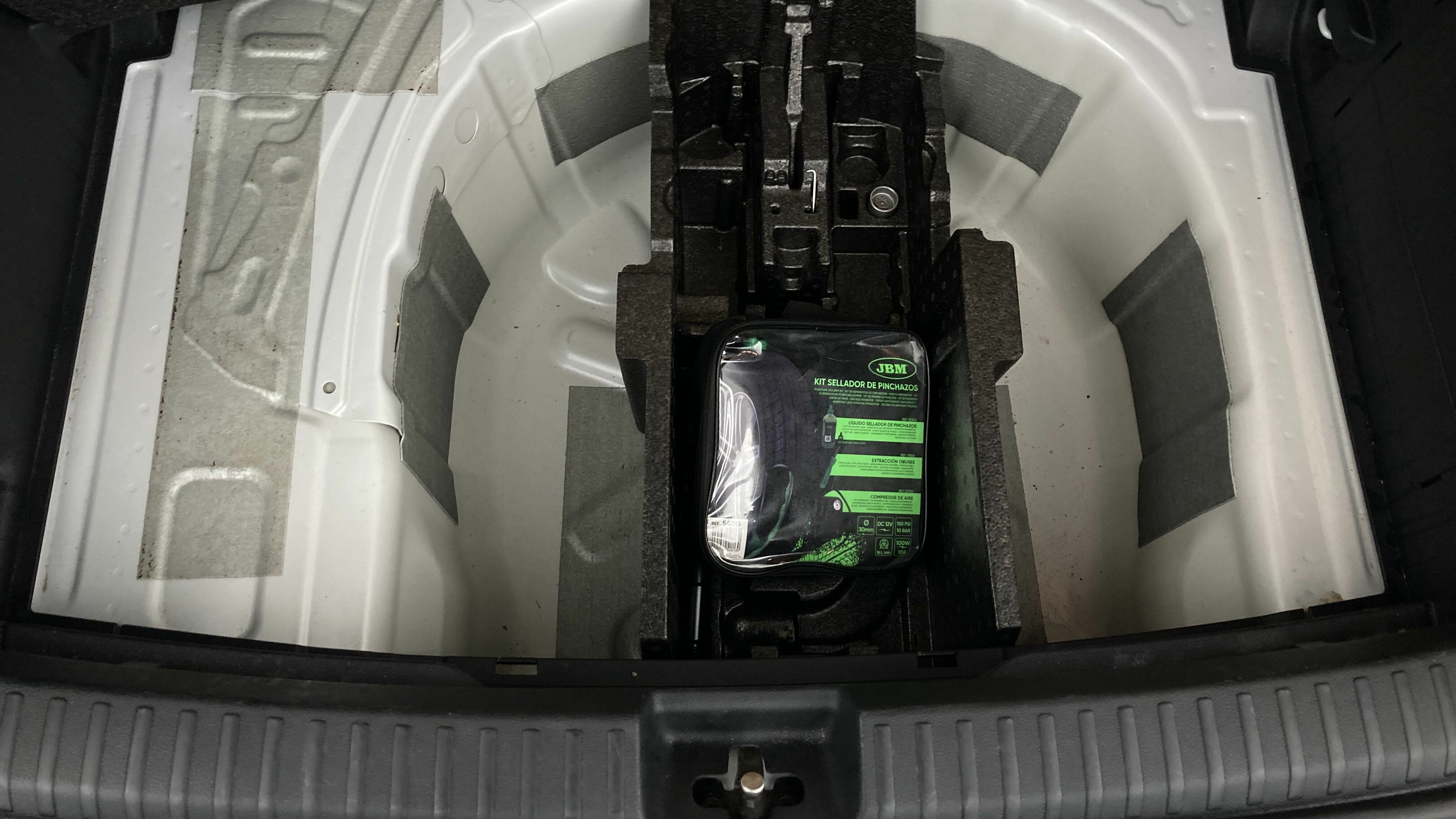 skoda fabia selection 1.0 MPI 80 2024 blanco glaciar 22