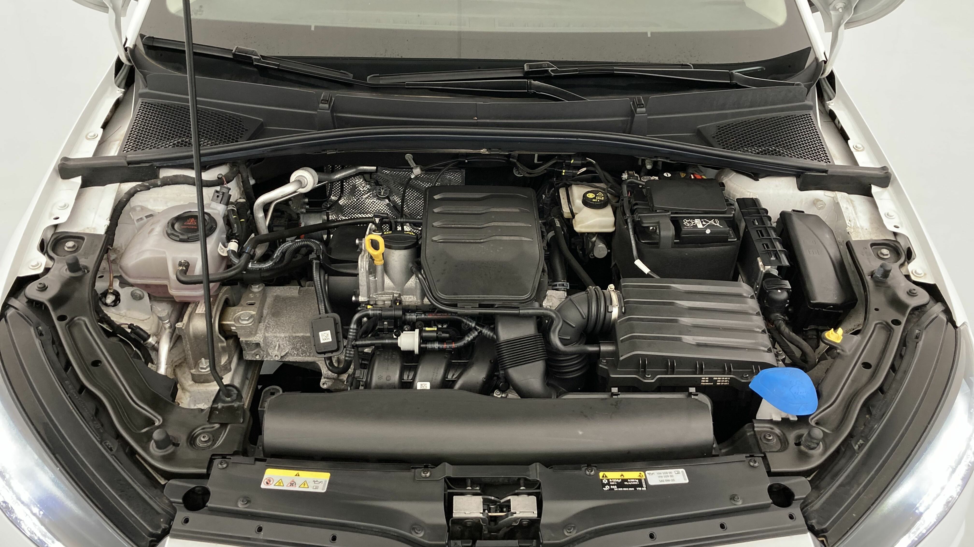 skoda fabia selection 1.0 MPI 80 2024 blanco glaciar 24