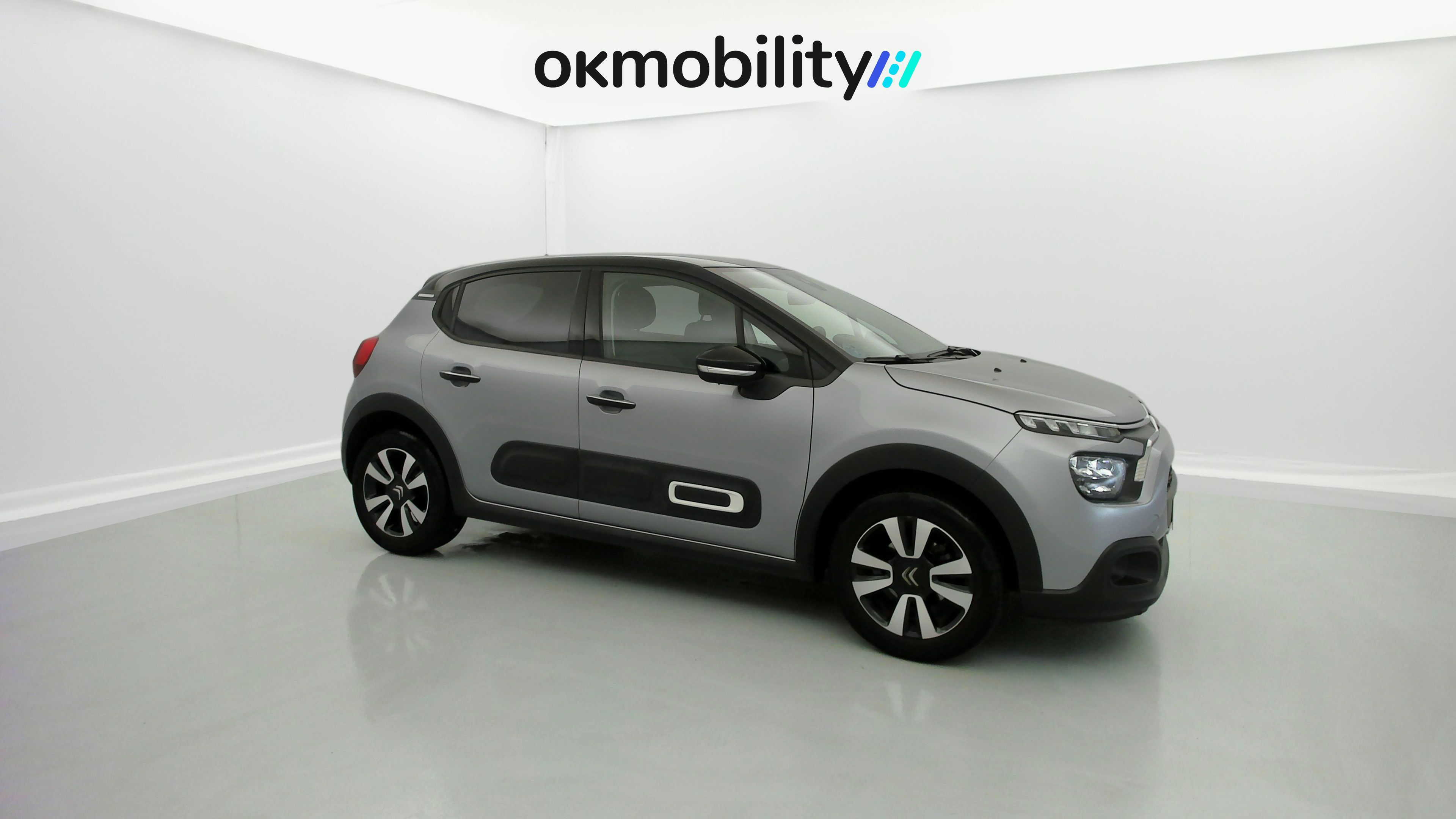 citroen c3 shine 1.2 PURETECH 83 2023 gris acero / negro 3