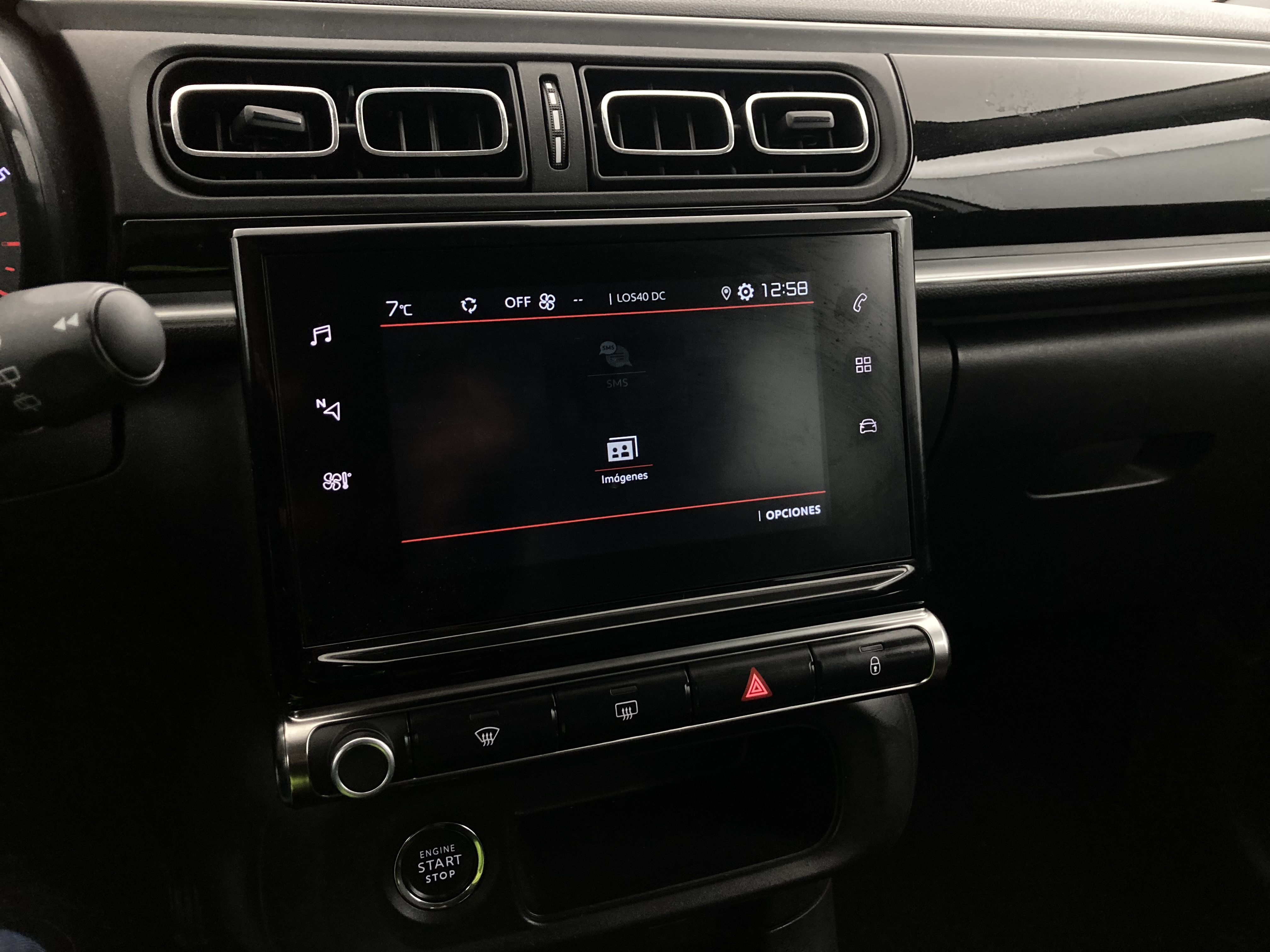 citroen c3 shine 1.2 PURETECH 83 2023 gris acero / negro 27