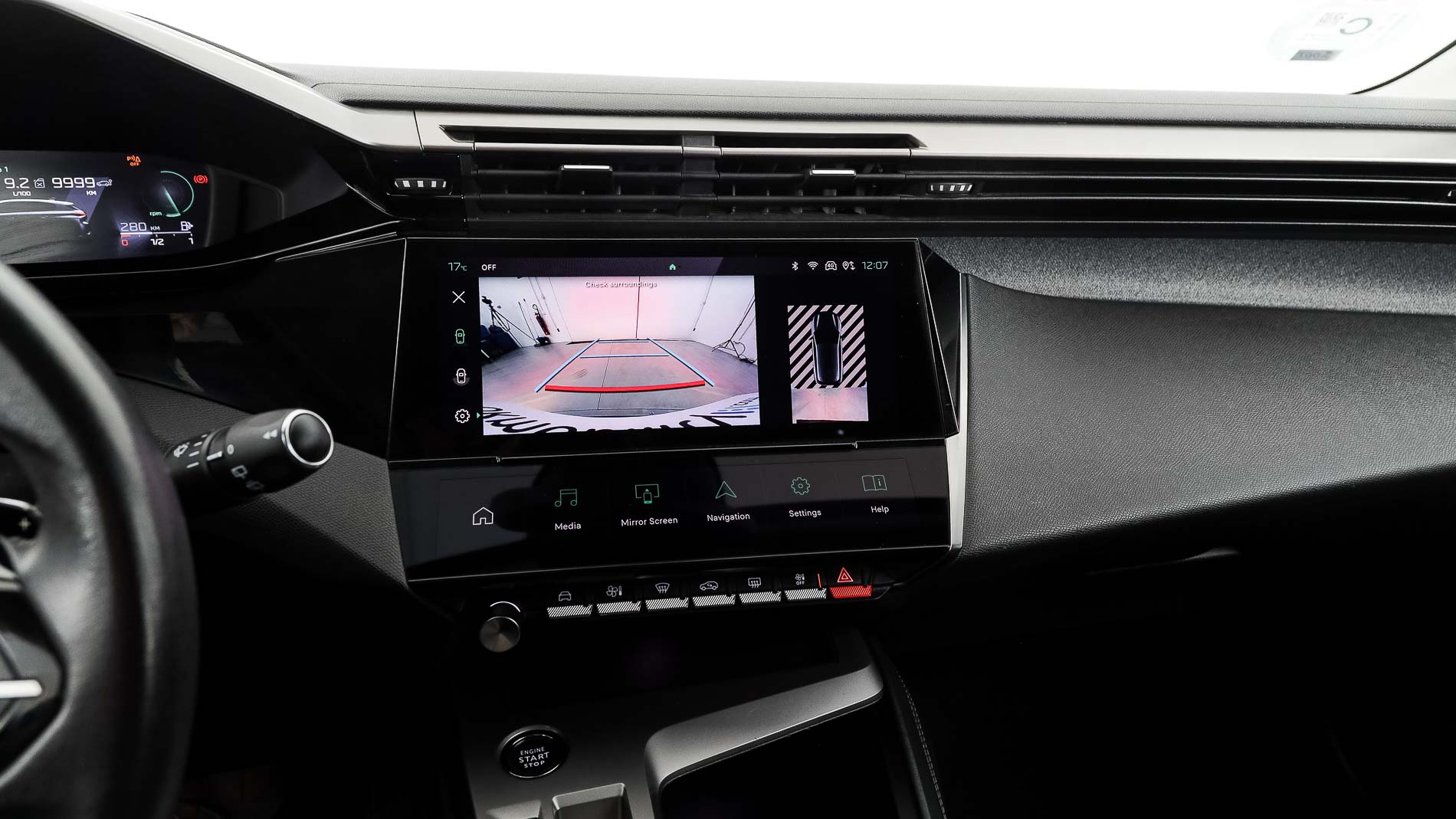 peugeot 308 allure 1.2 PURETECH 130 EAT 2023 azul vertigo 17