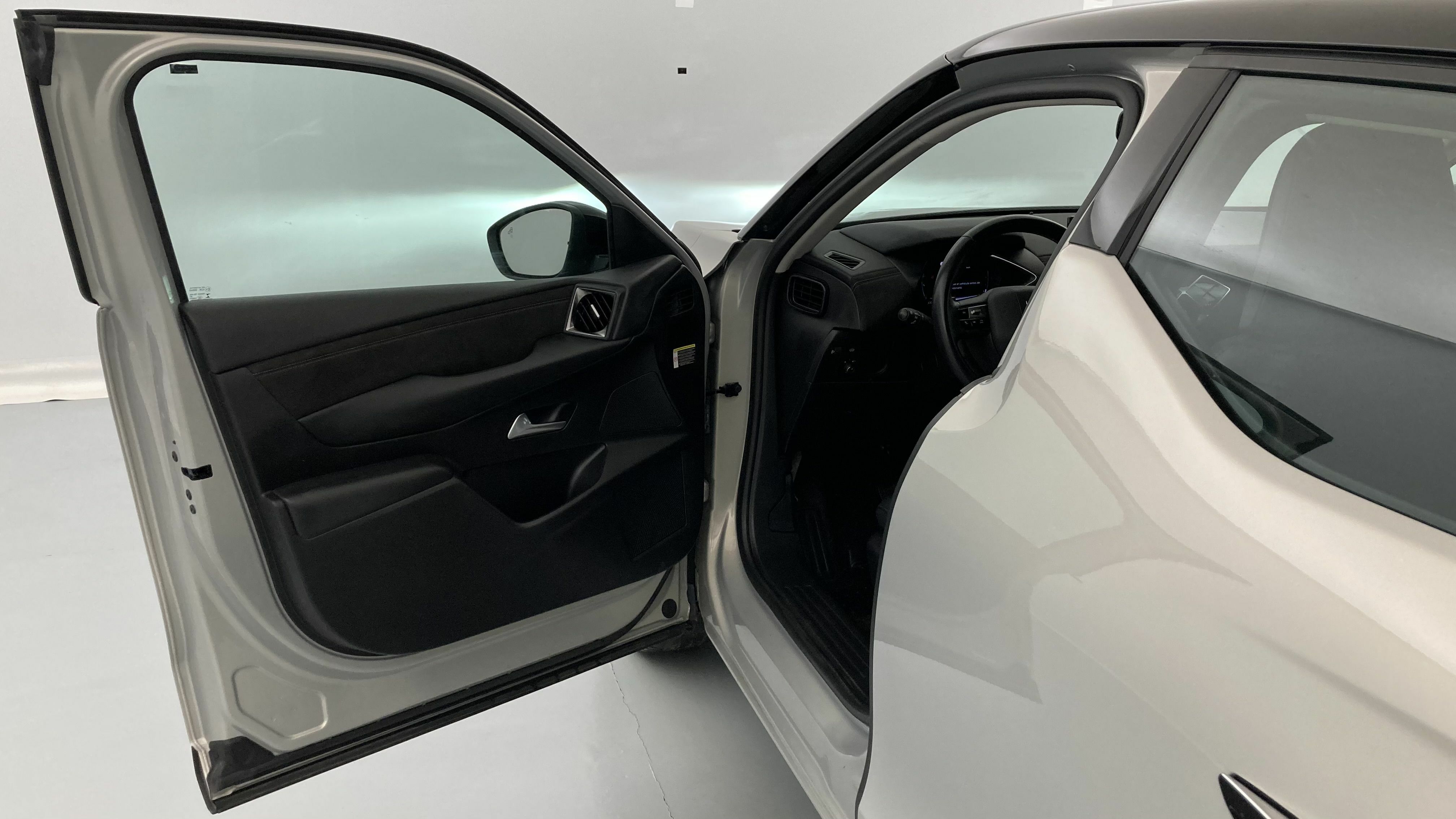 ds ds3 crossback performance line 1.5 BLUEHDI 130 EAT 2023 crystal pearl 12