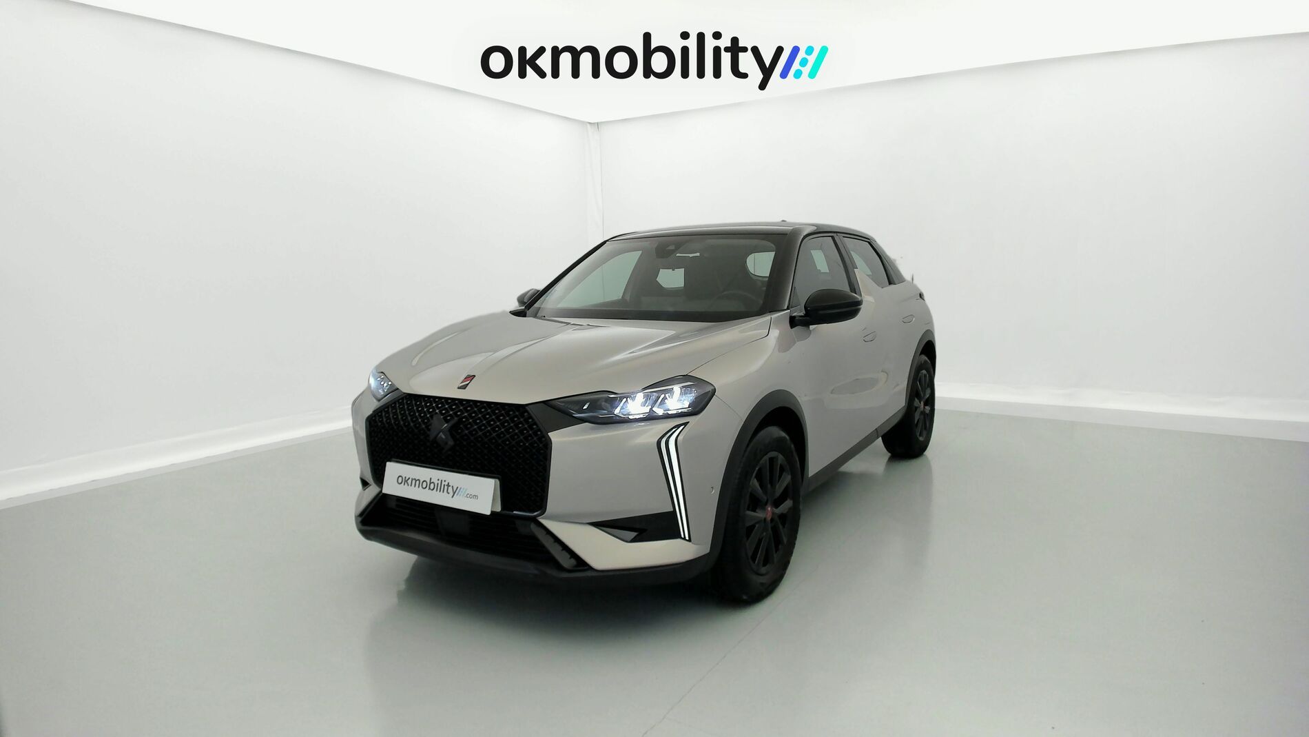 ds ds3 crossback performance line 1.5 BLUEHDI 130 EAT 2023 crystal pearl 1