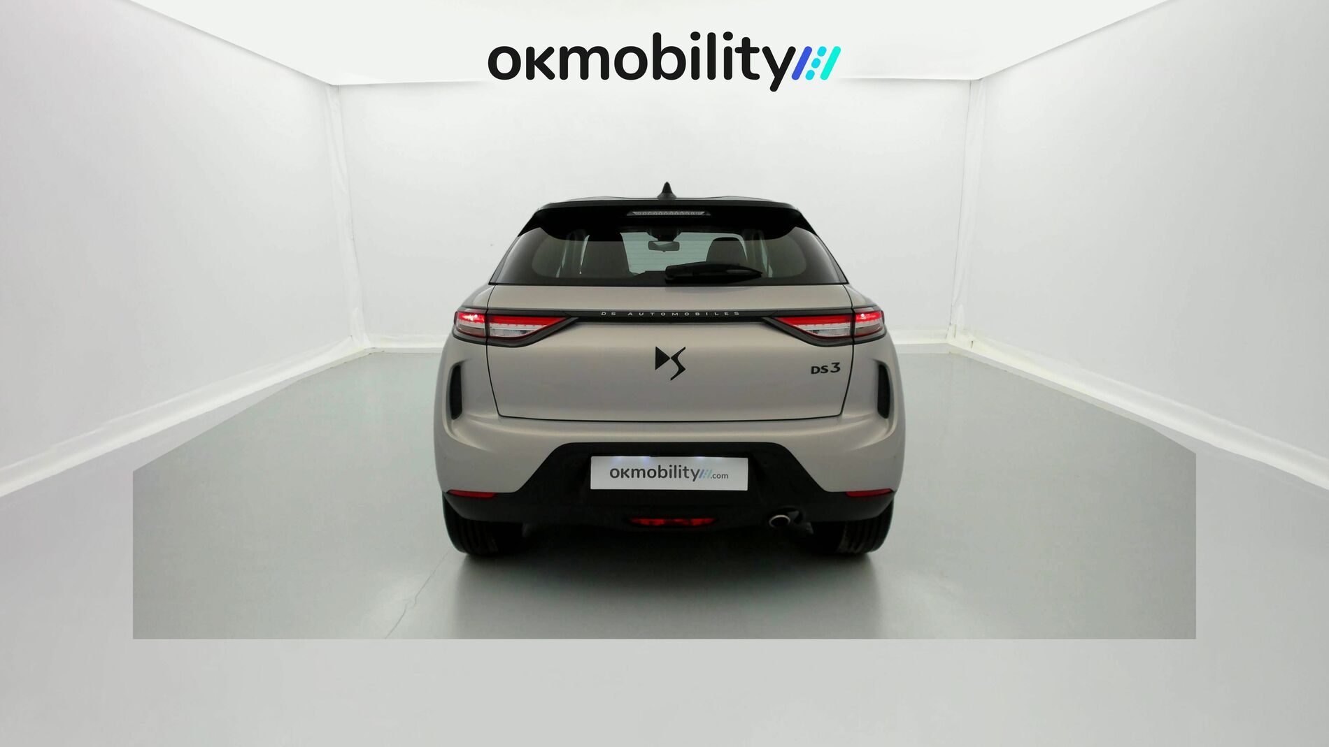 ds ds3 crossback performance line 1.5 BLUEHDI 130 EAT 2023 crystal pearl 9