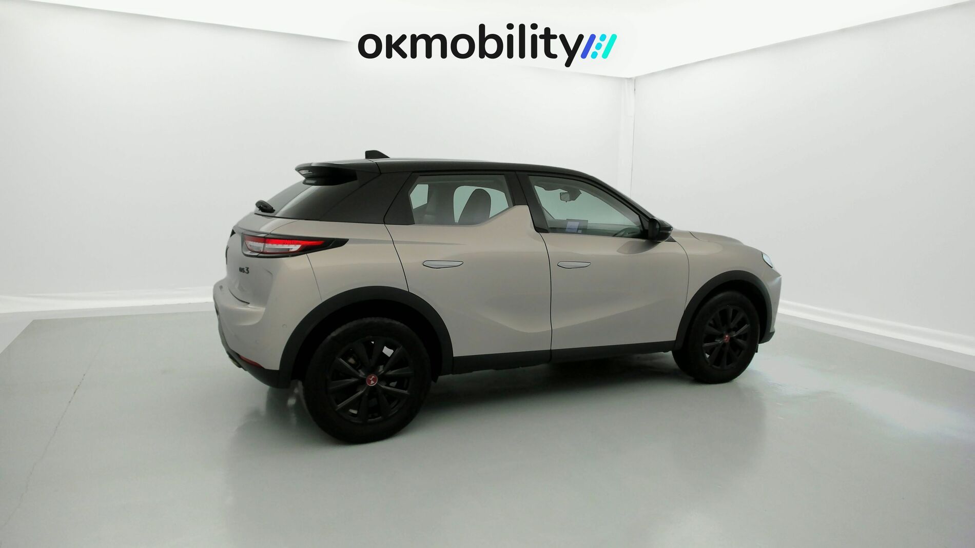 ds ds3 crossback performance line 1.5 BLUEHDI 130 EAT 2023 crystal pearl 11