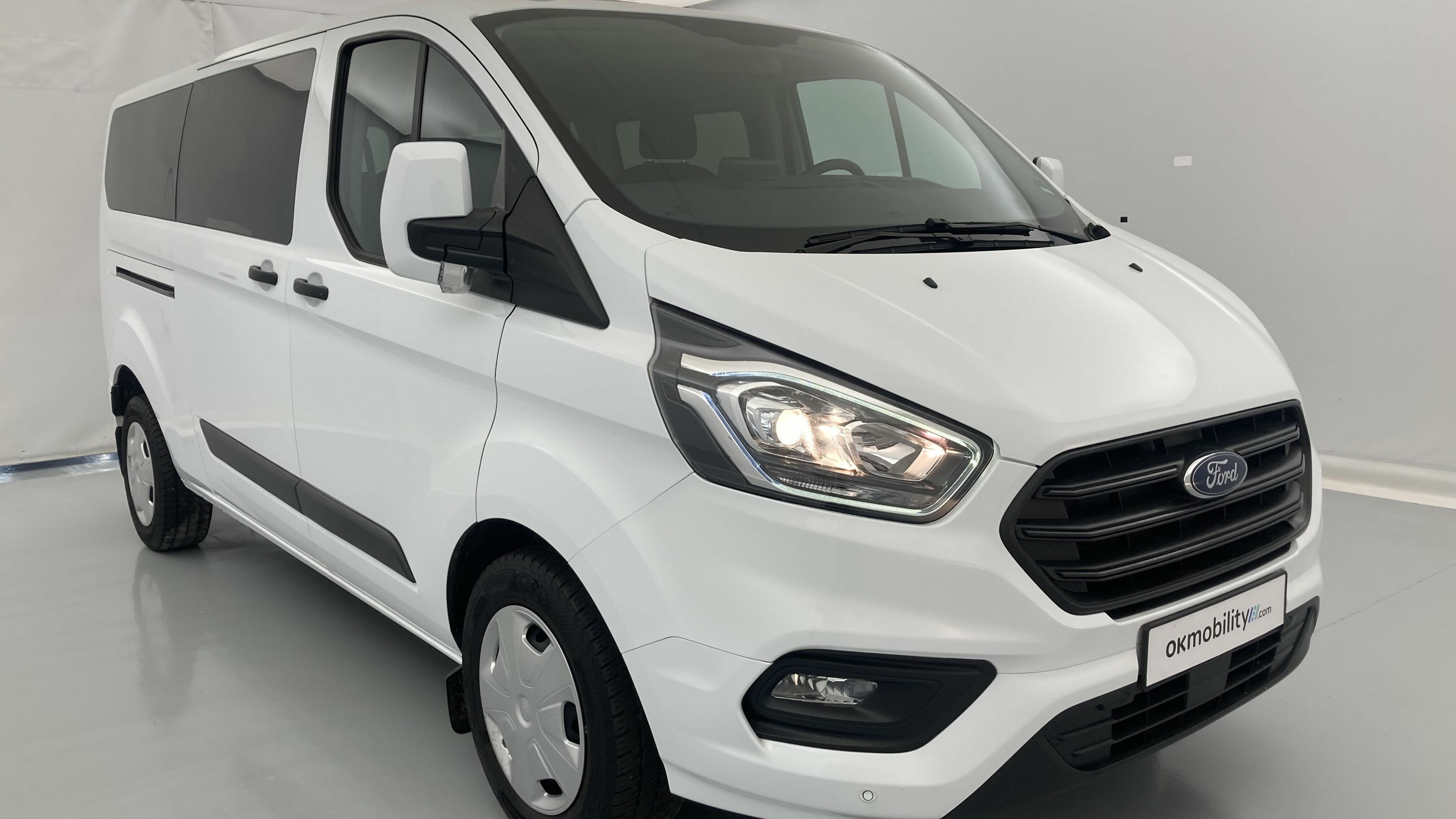 ford transit custom trend l2h1 9pl 2.0 ECOBLUE 130 2023 frozen white 22
