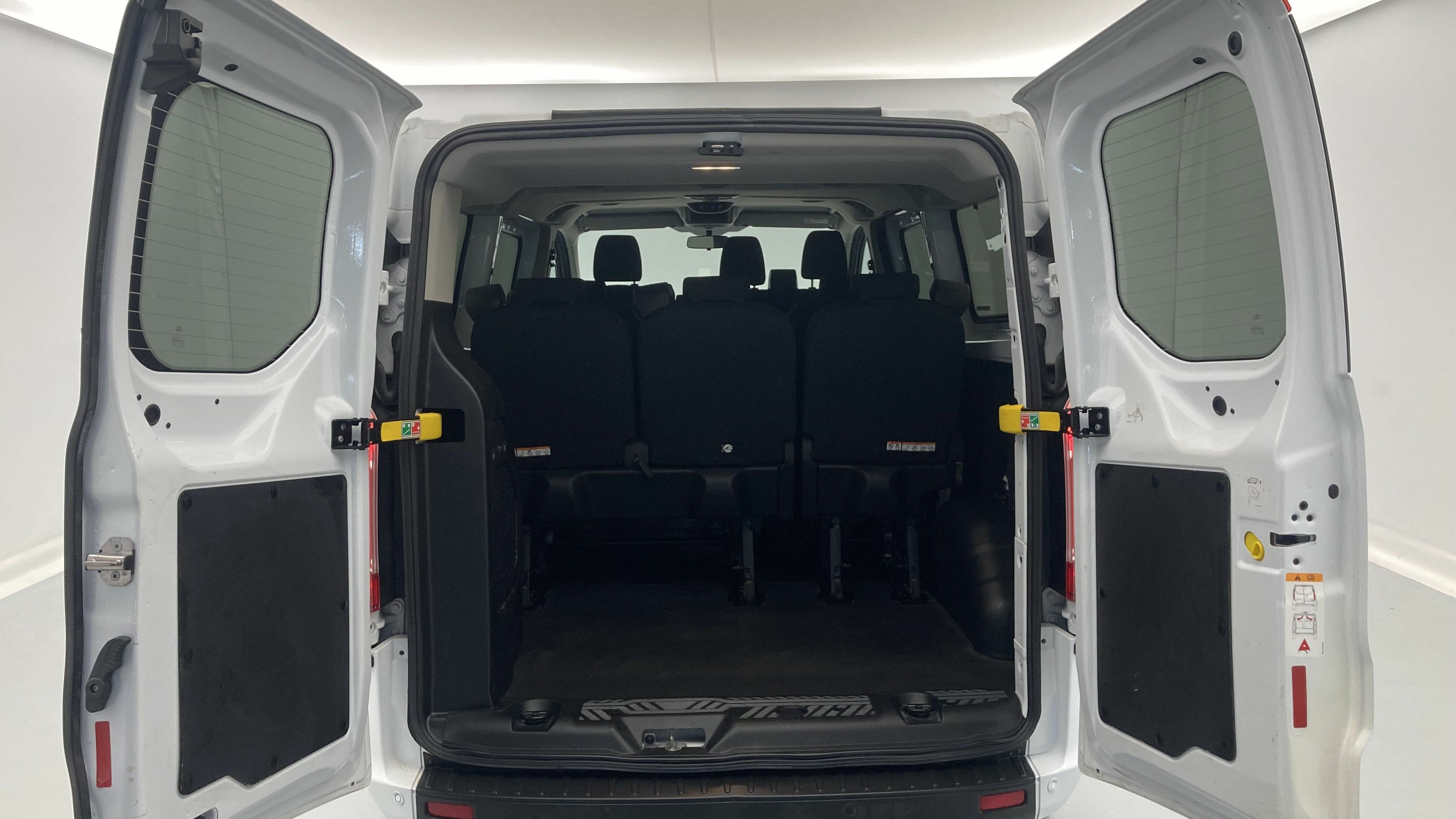 ford transit custom trend l2h1 9pl 2.0 ECOBLUE 130 2023 frozen white 23