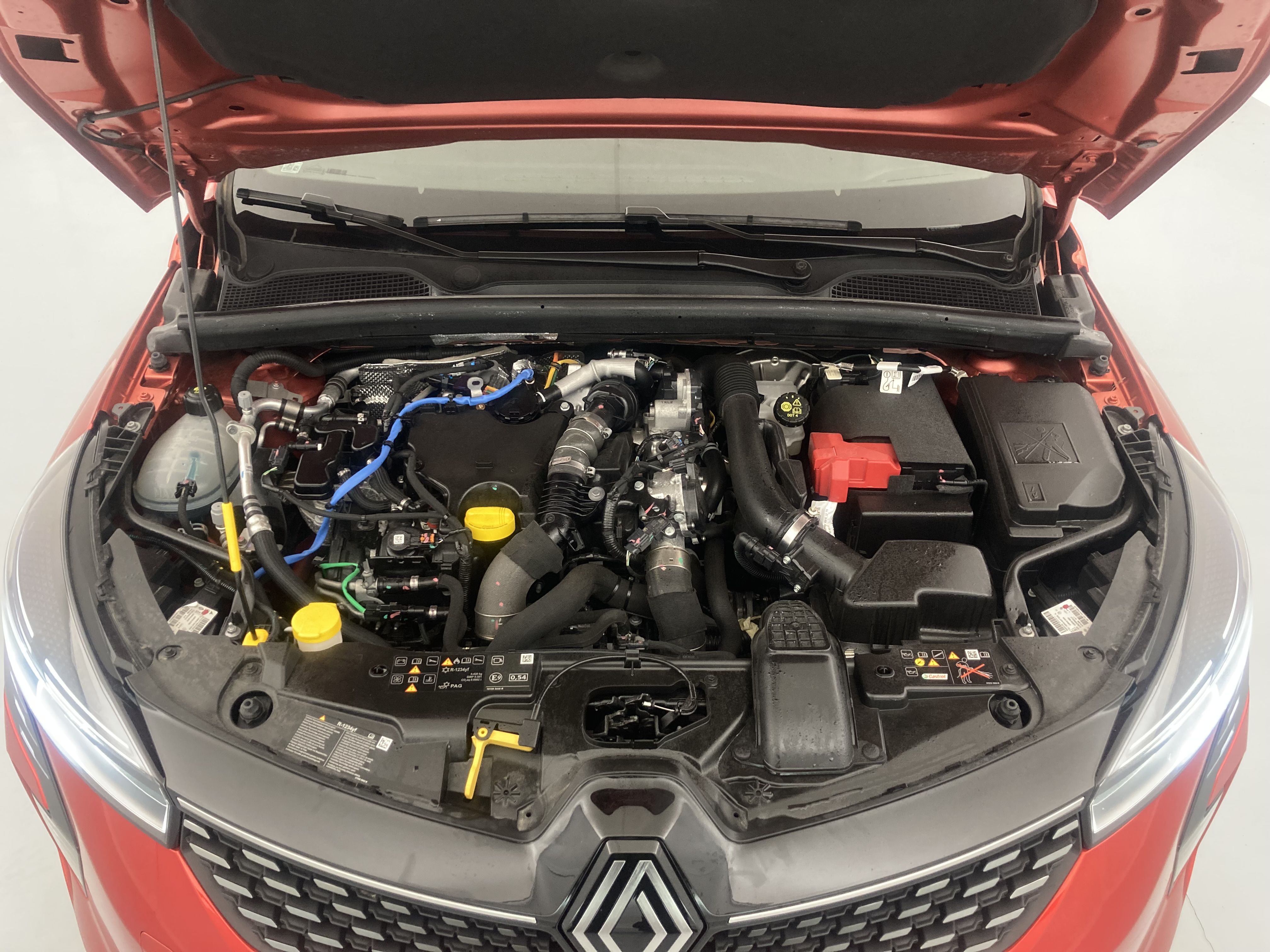 renault clio evolution 1.5 DCI 100 2025 rojo deseo 30