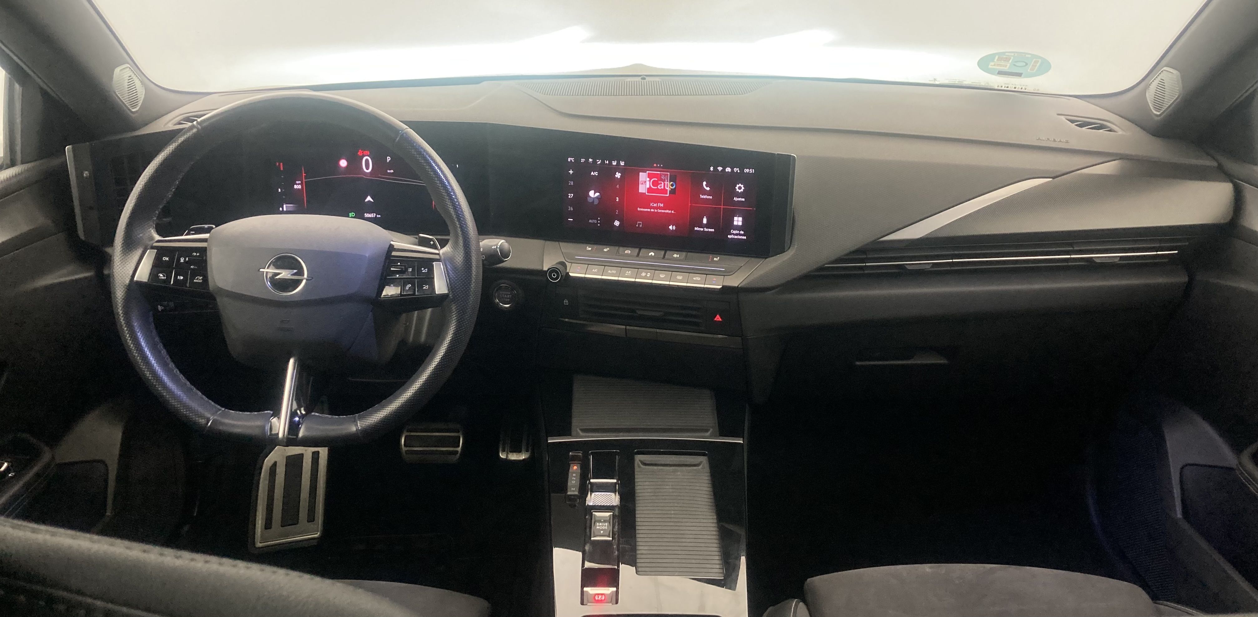 opel astra gs 1.2T 130 AT 2023 kardio red 28