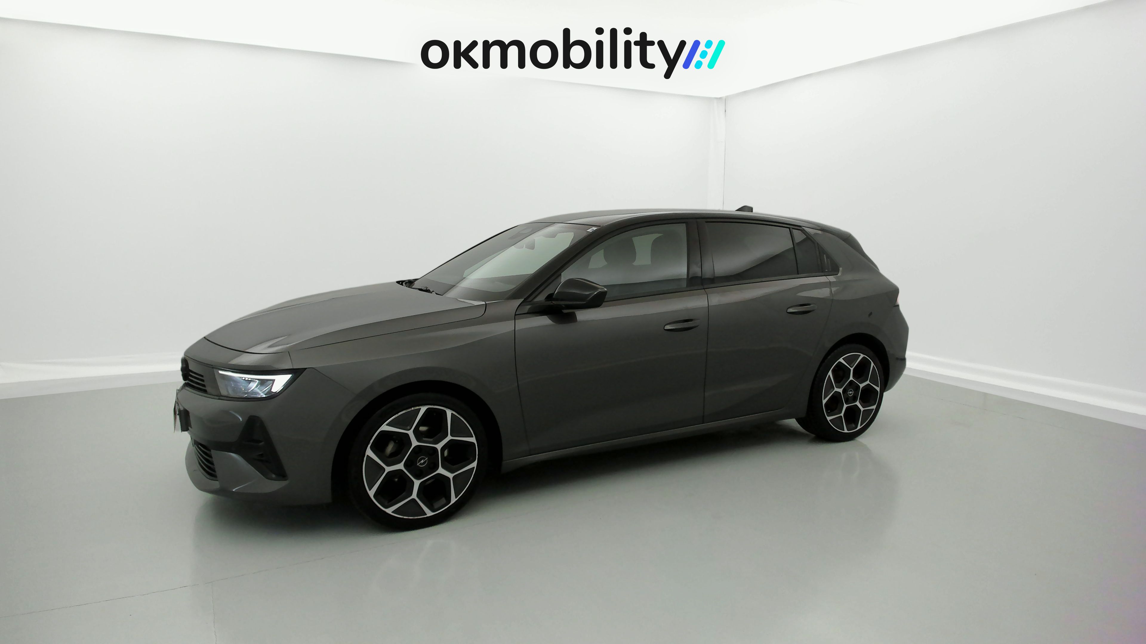 opel astra gs 1.2T 130 AT 2023 vulkan grey 5