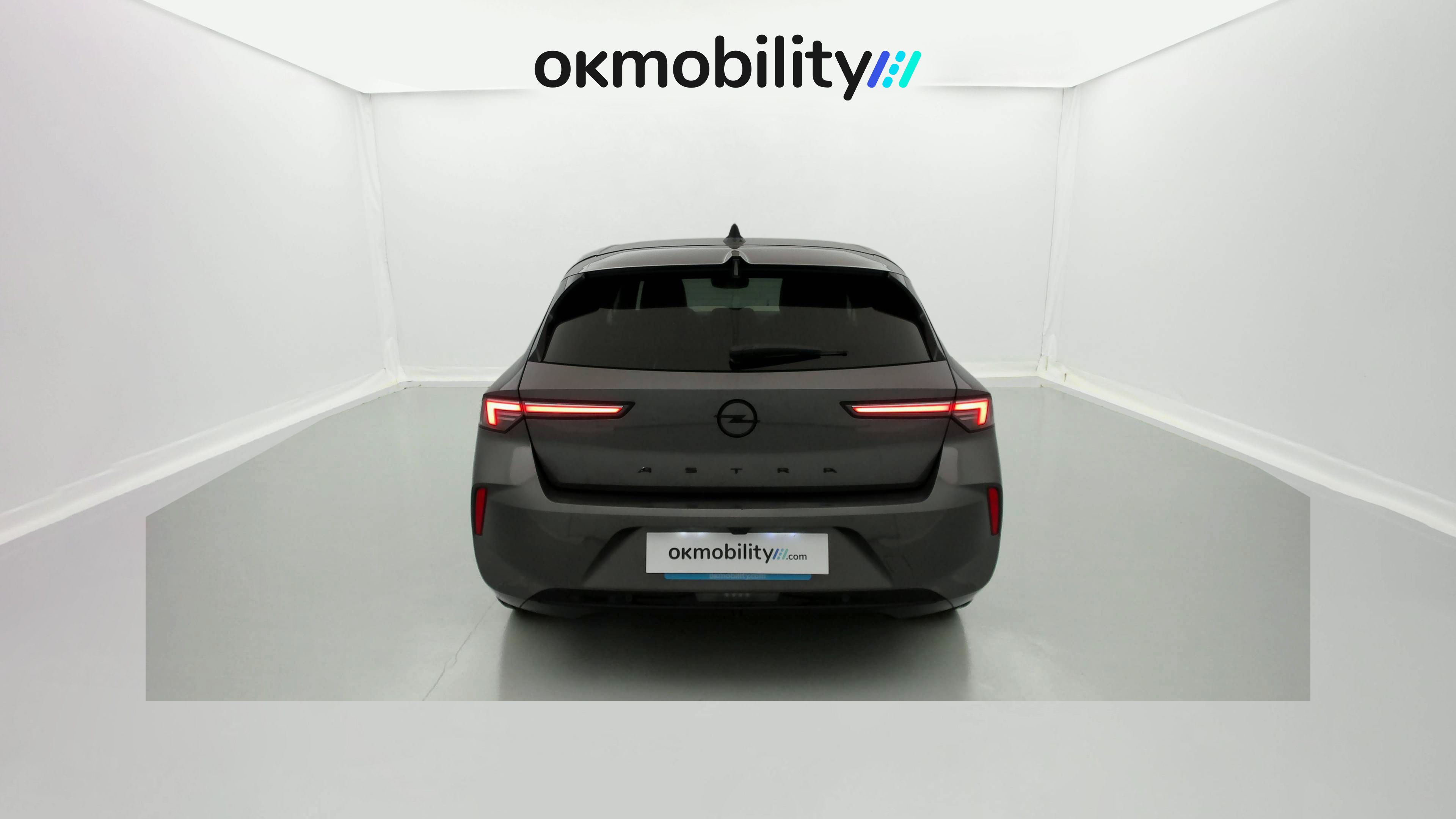opel astra gs 1.2T 130 AT 2023 vulkan grey 10