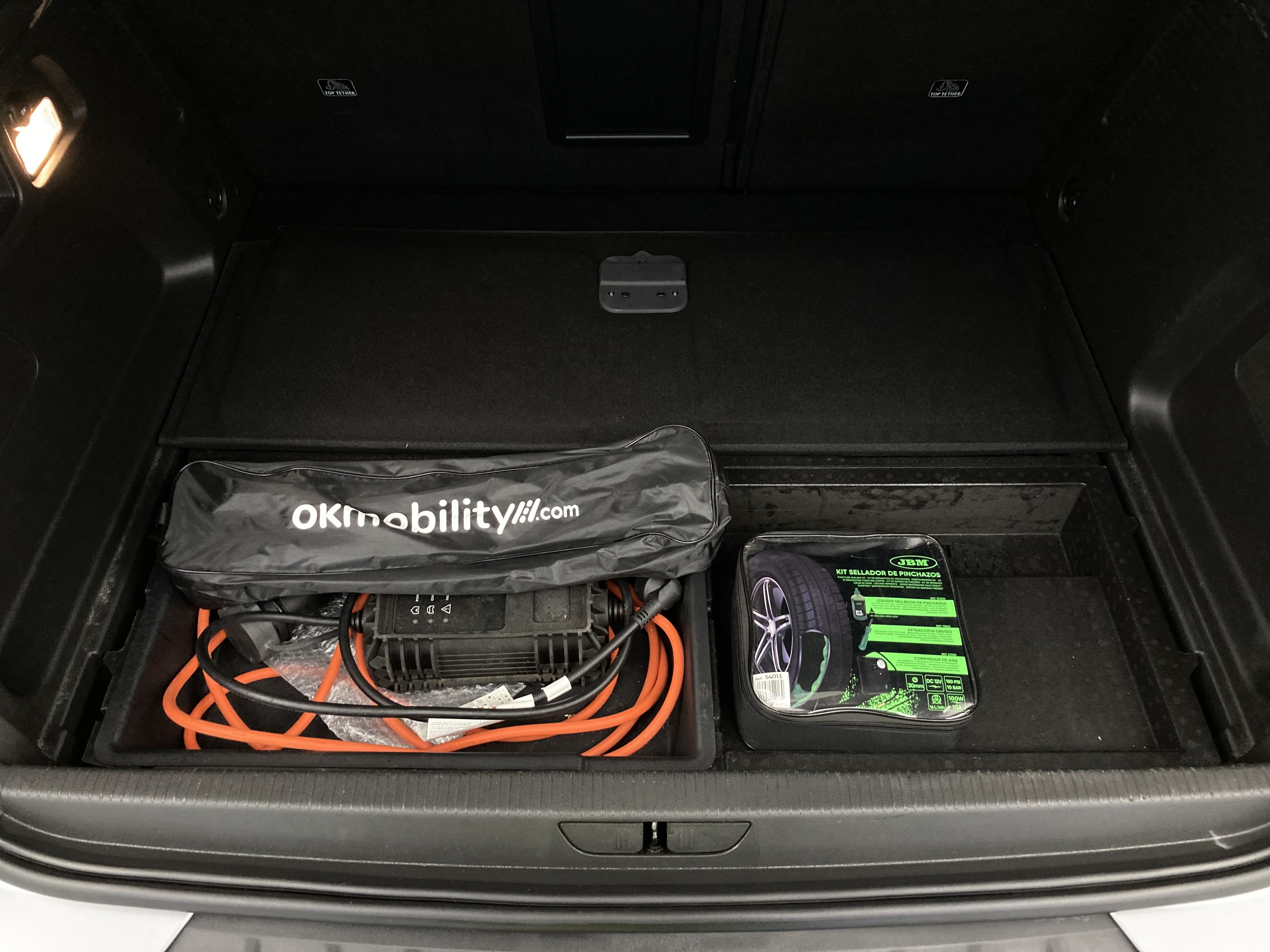 opel grandland x ultimate 1.6 PHEV 300 AT 2021 gris himalaya / techo negro 26