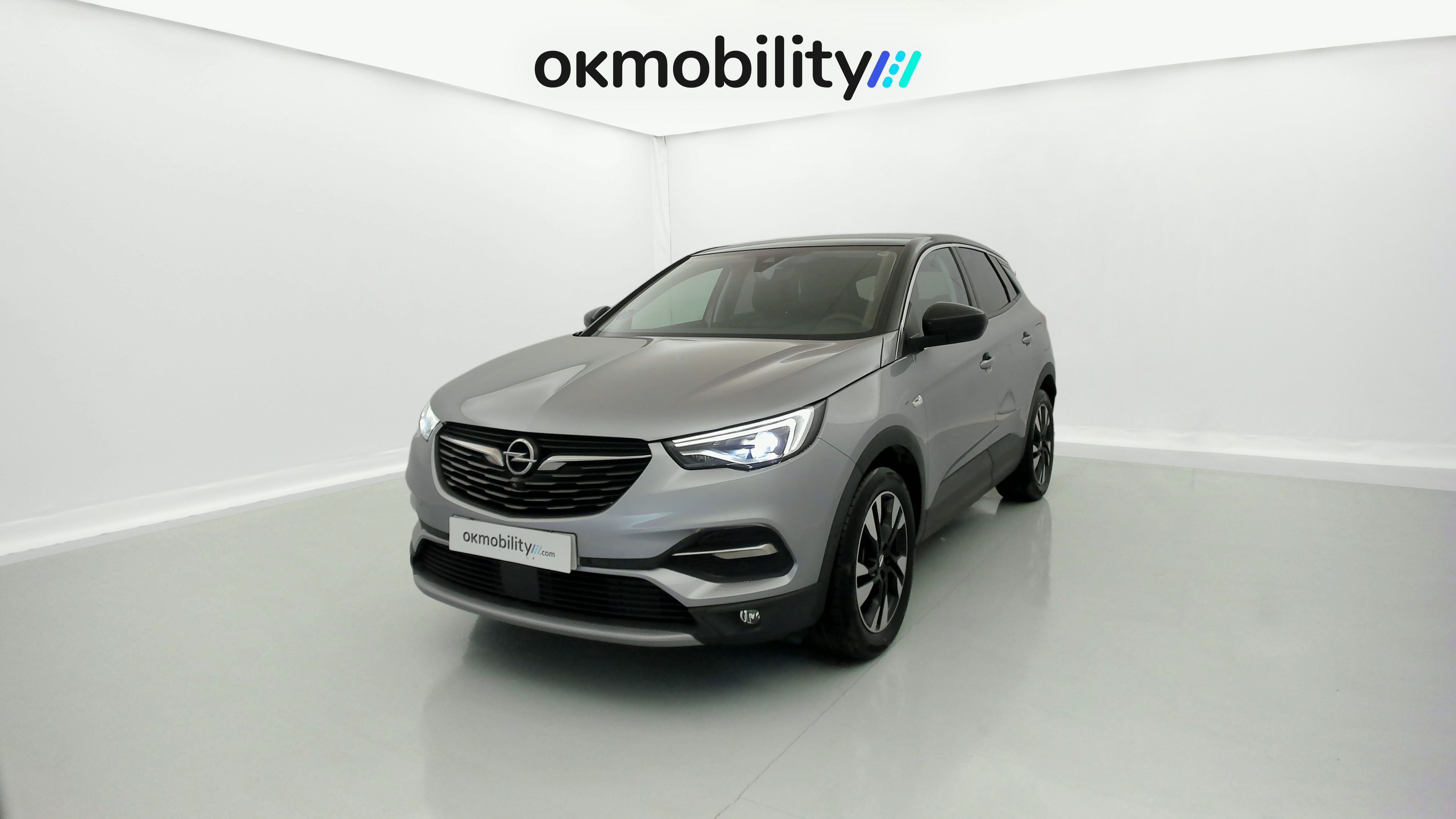 opel grandland x ultimate 1.6 PHEV 300 AT 2021 gris himalaya / techo negro 1