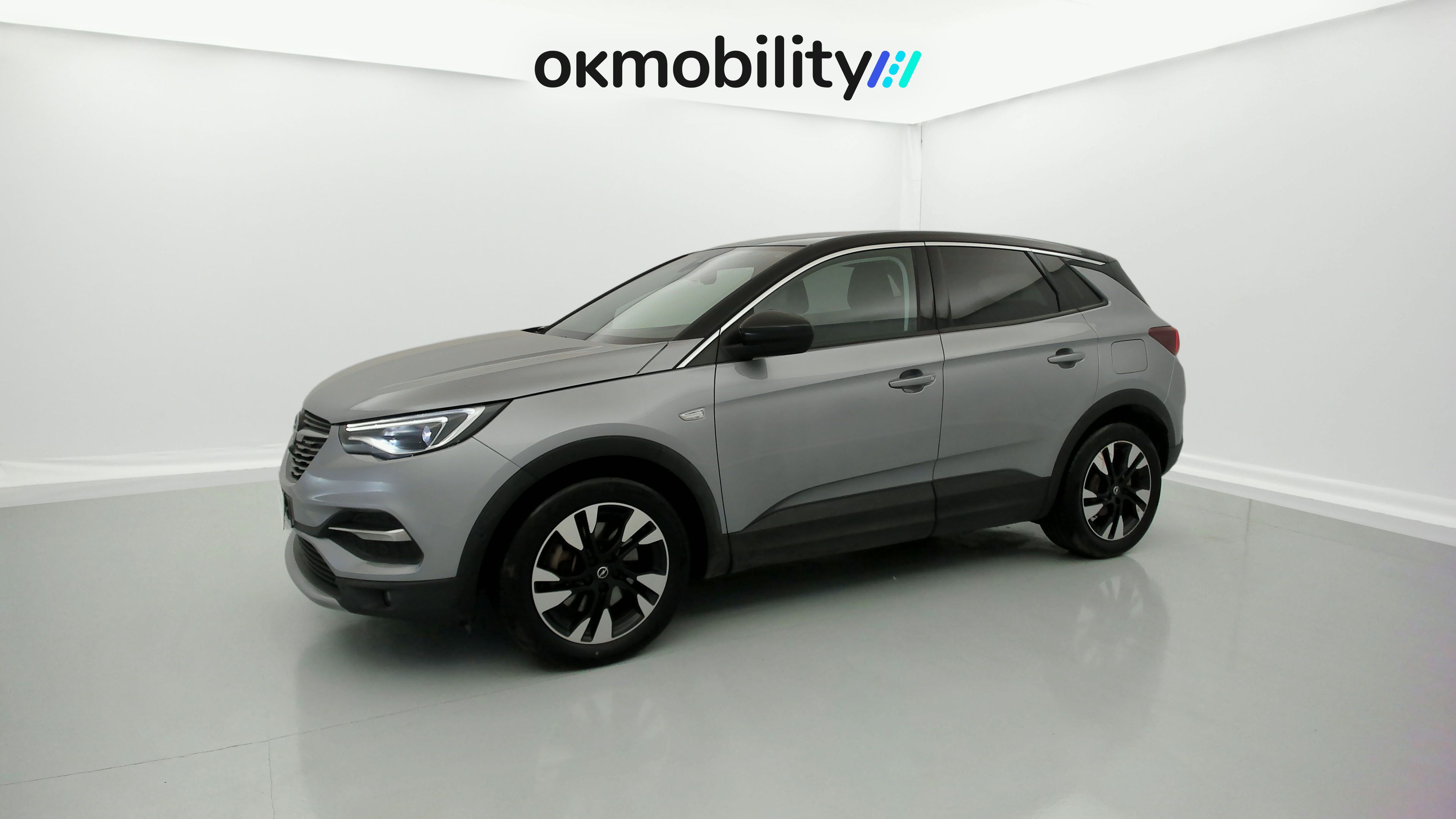 opel grandland x ultimate 1.6 PHEV 300 AT 2021 gris himalaya / techo negro 8